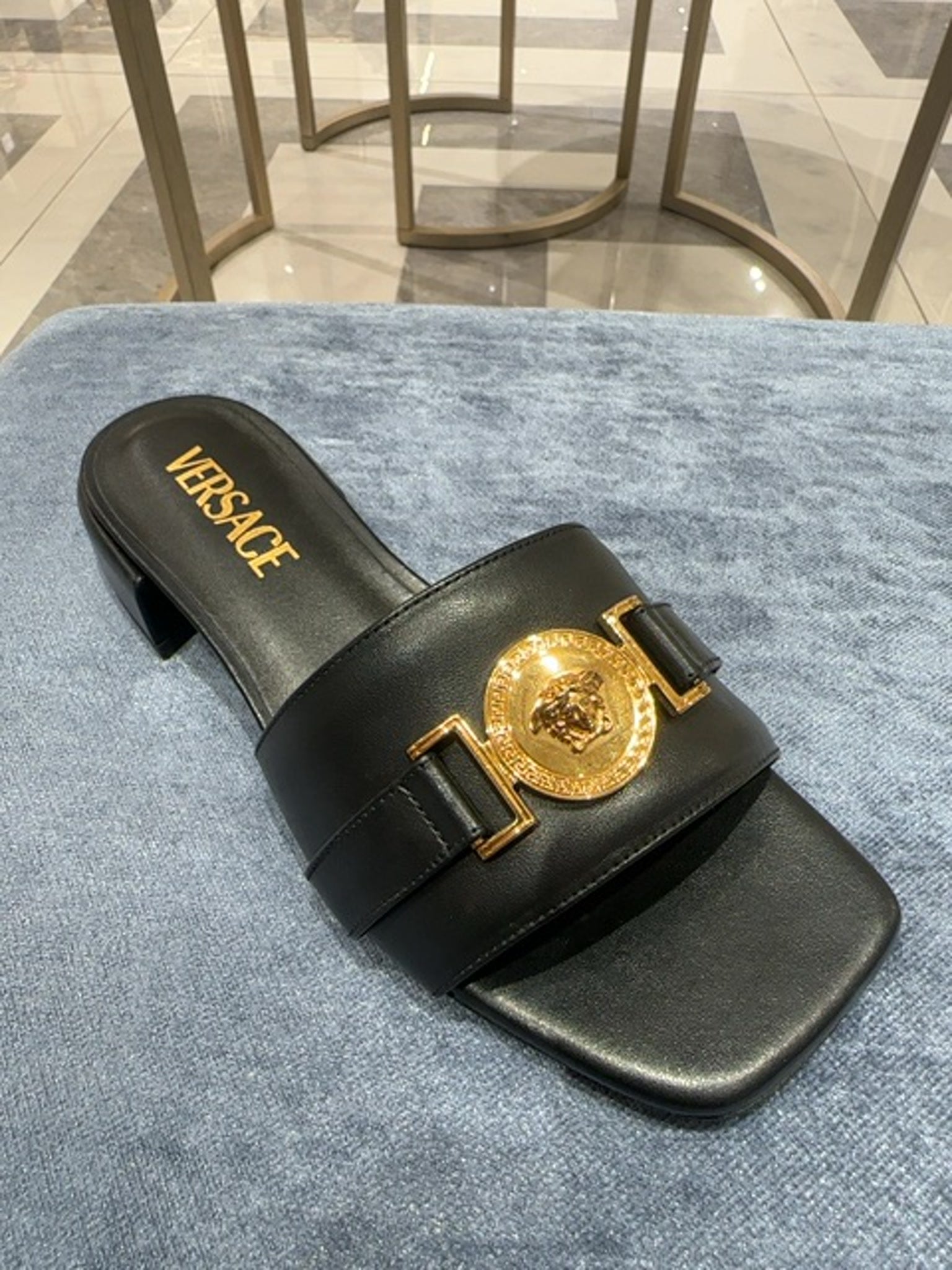 Versace Shoes Vitello blackVersace