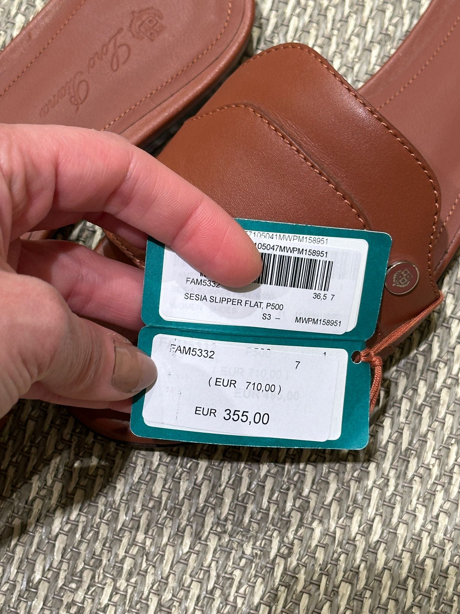 Sesia Slipper Flat