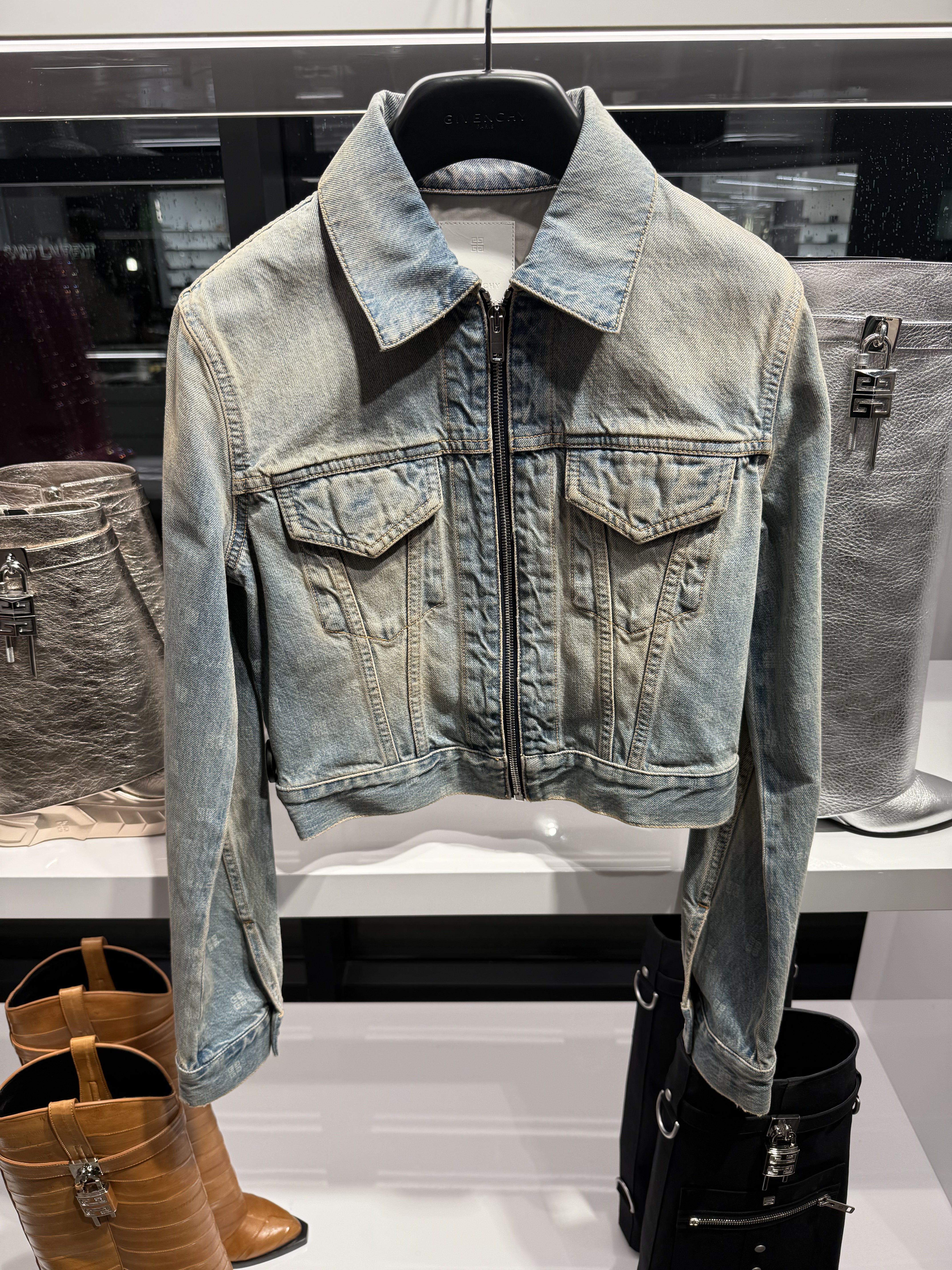 Givenchy Cropped Fitted Jacket