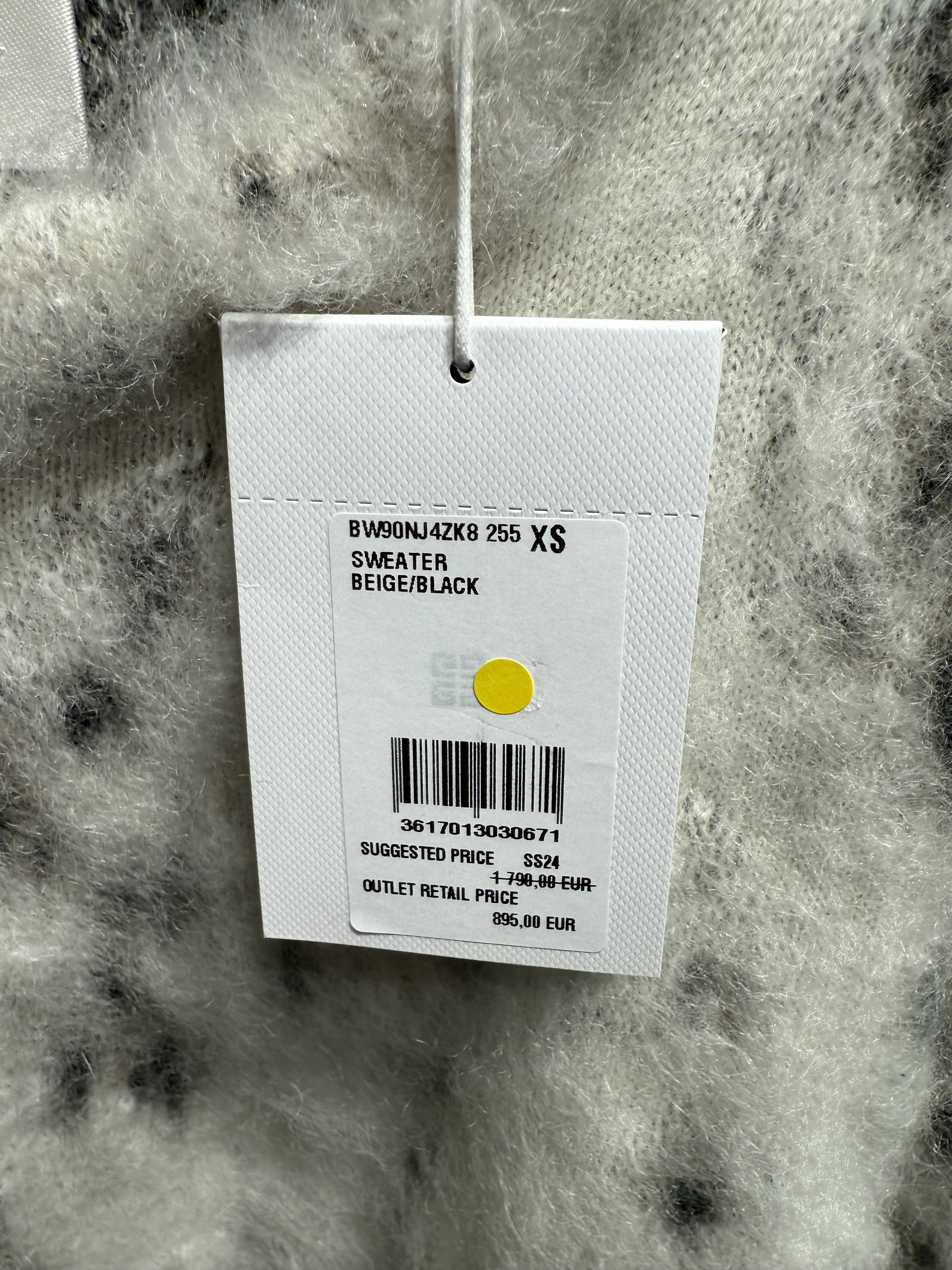 Givenchy Beige/Black Sweater