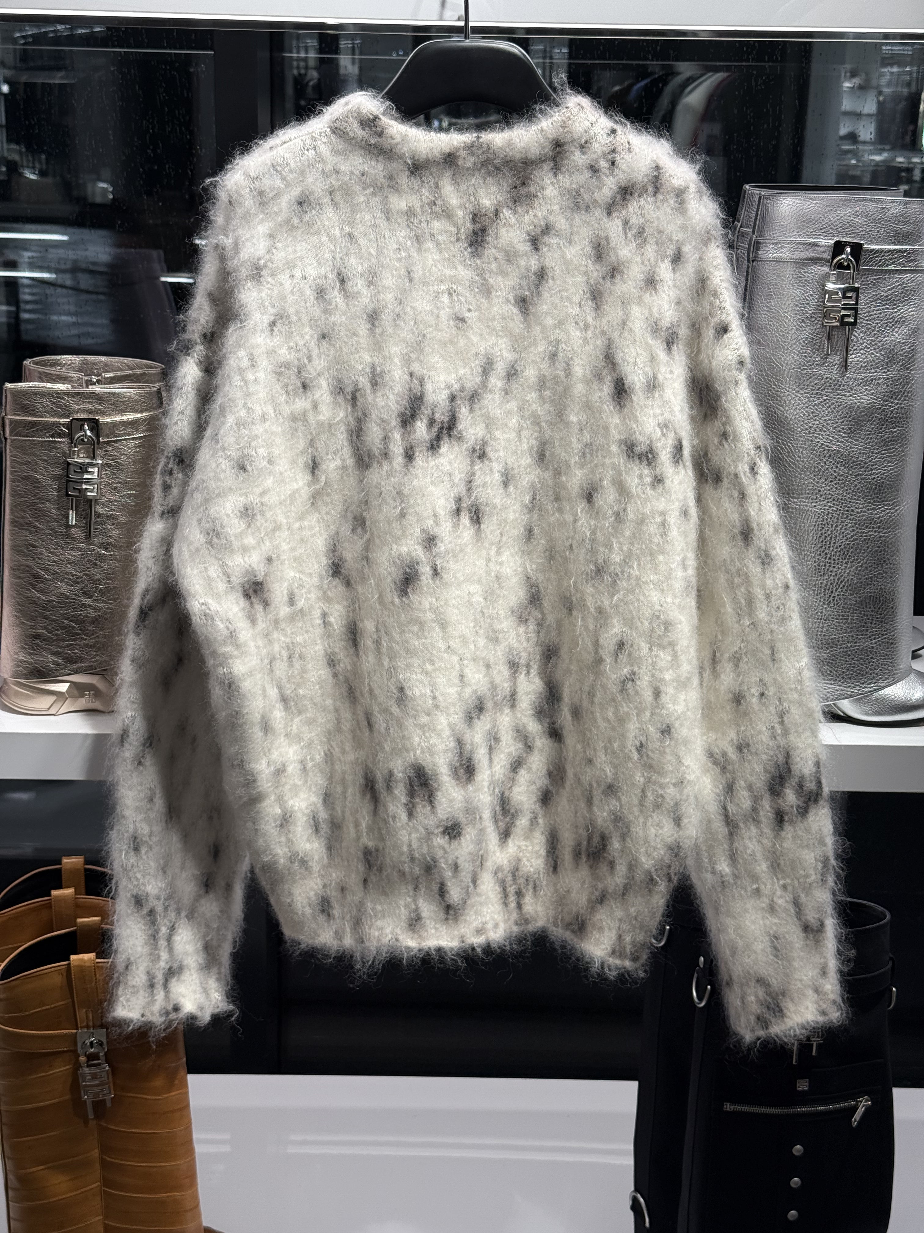 Givenchy Beige/Black Sweater