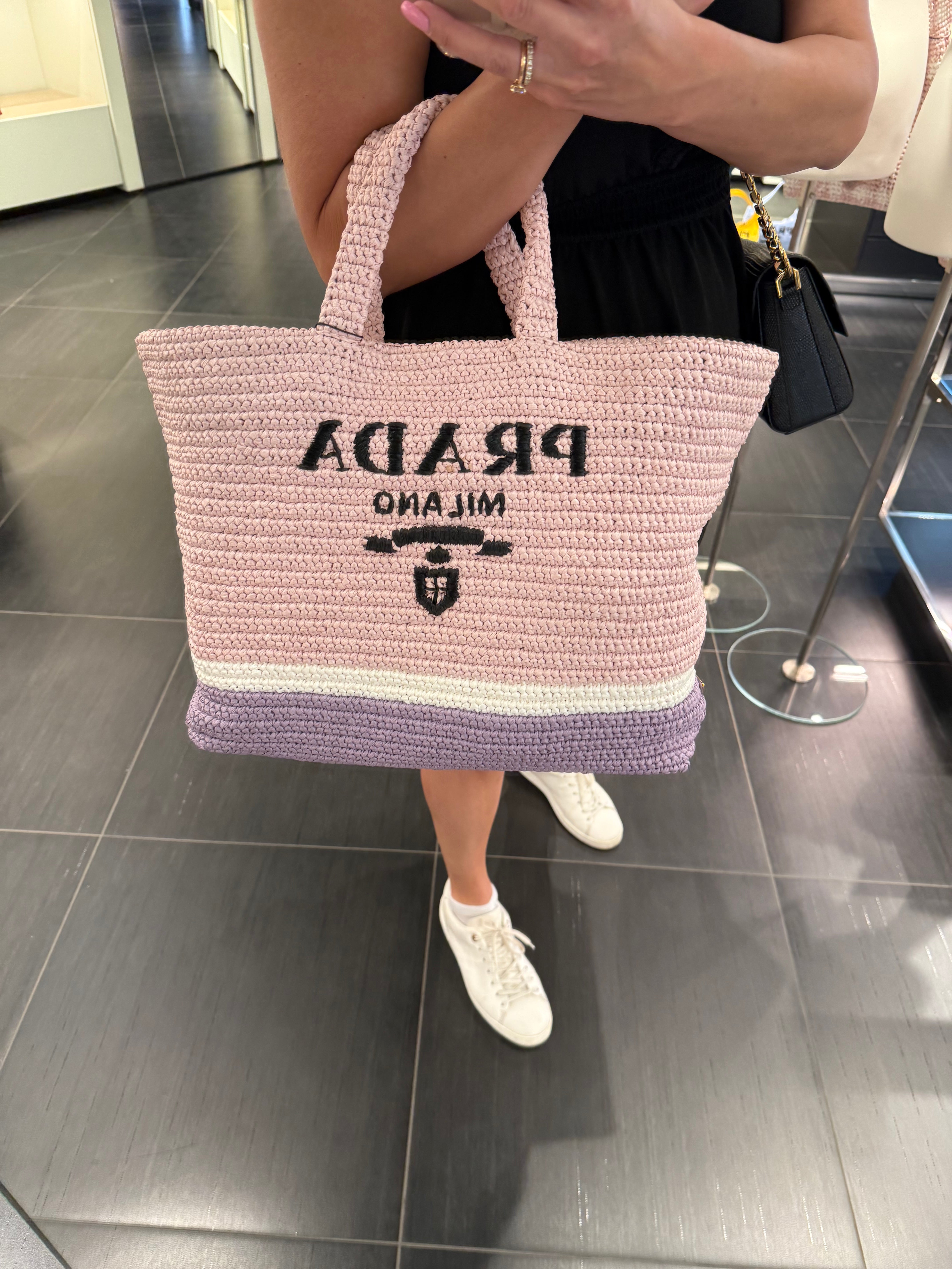 Prada Nieznany Produkt