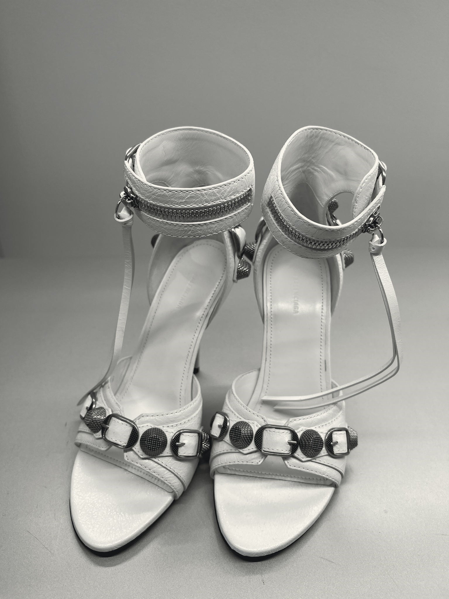 Balenciaga Damskie sandały skórzane białeBalenciaga