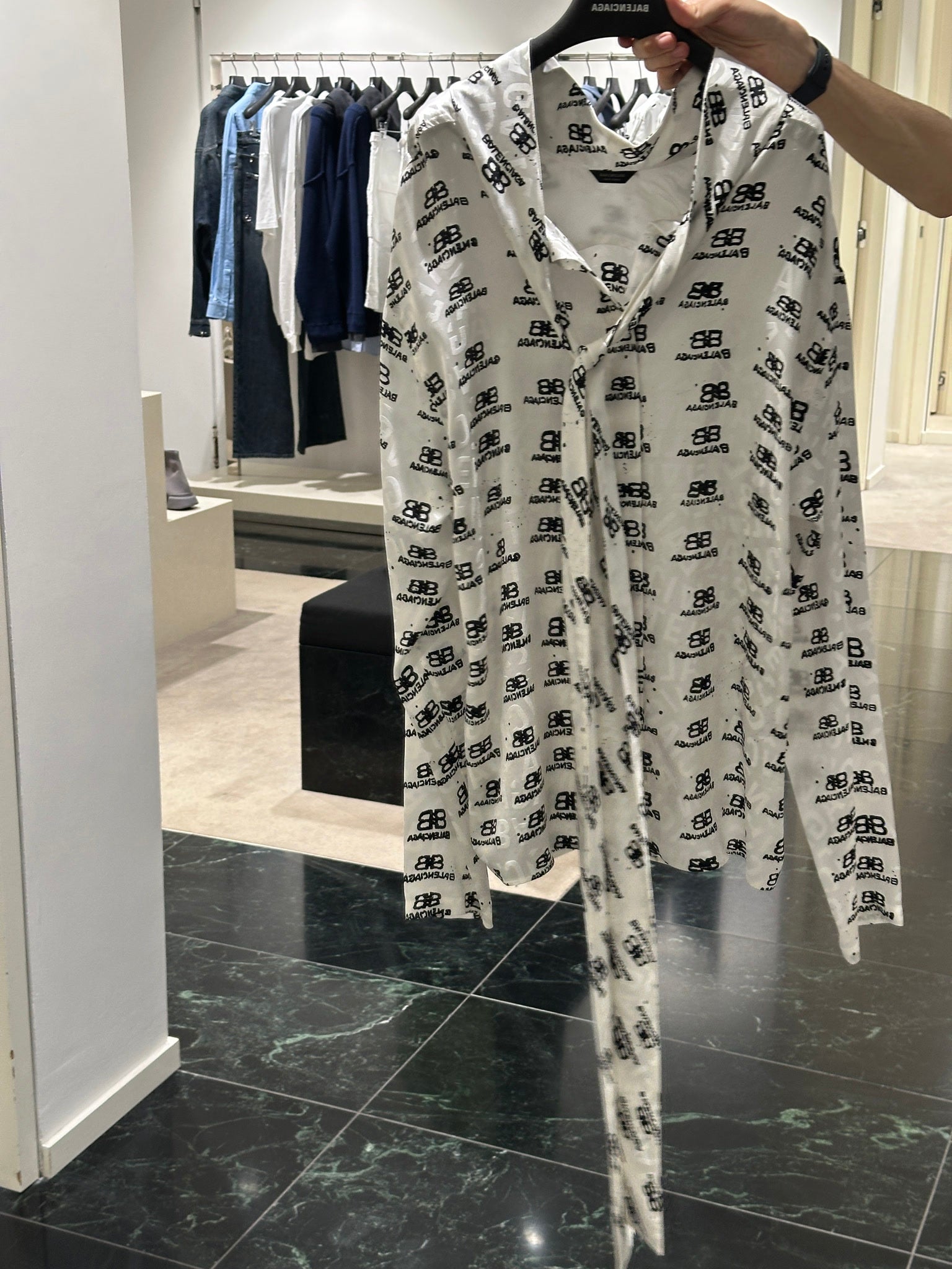 Balenciaga Hand Drawn BB Icon JacquardBalenciaga