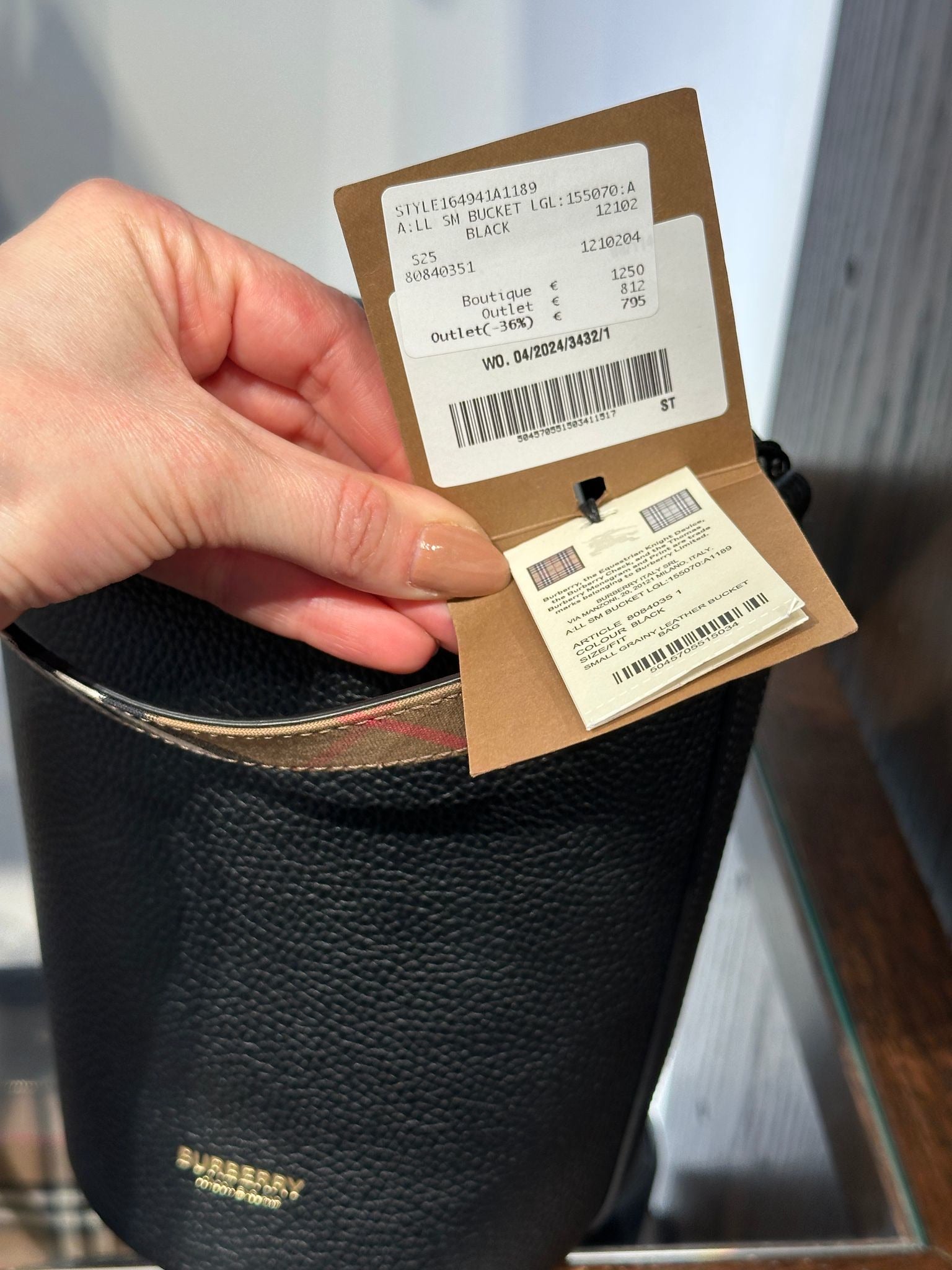 Burberry Bucket blakBurberry