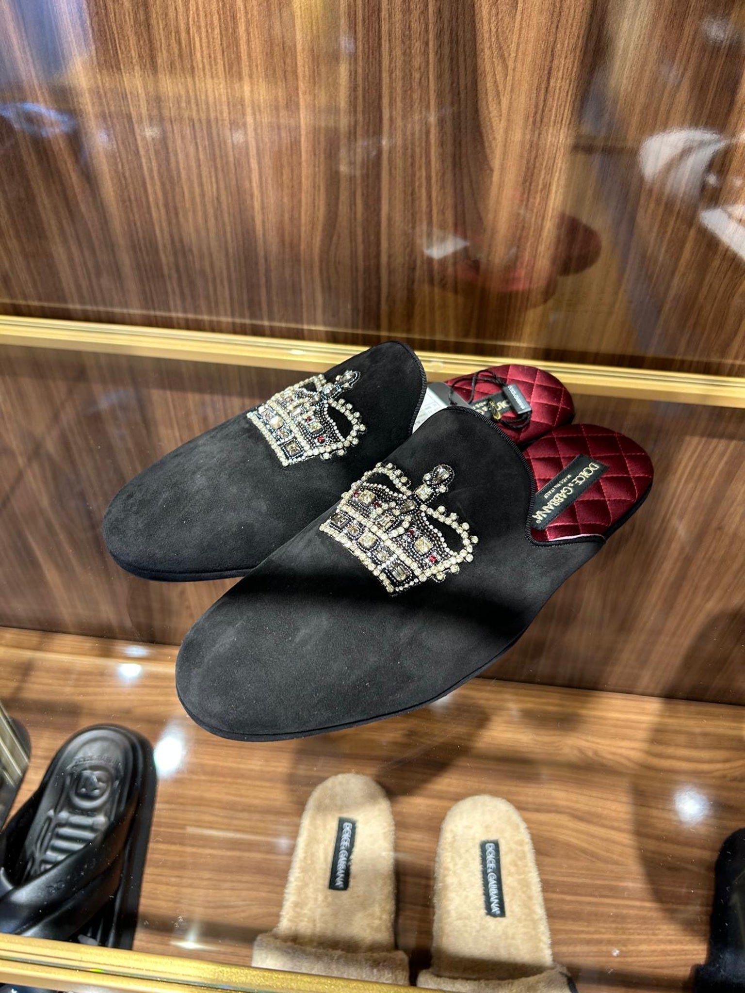 Dolce & Gabbana Czarne Kapcie Damskie KozinaDolce & Gabbana