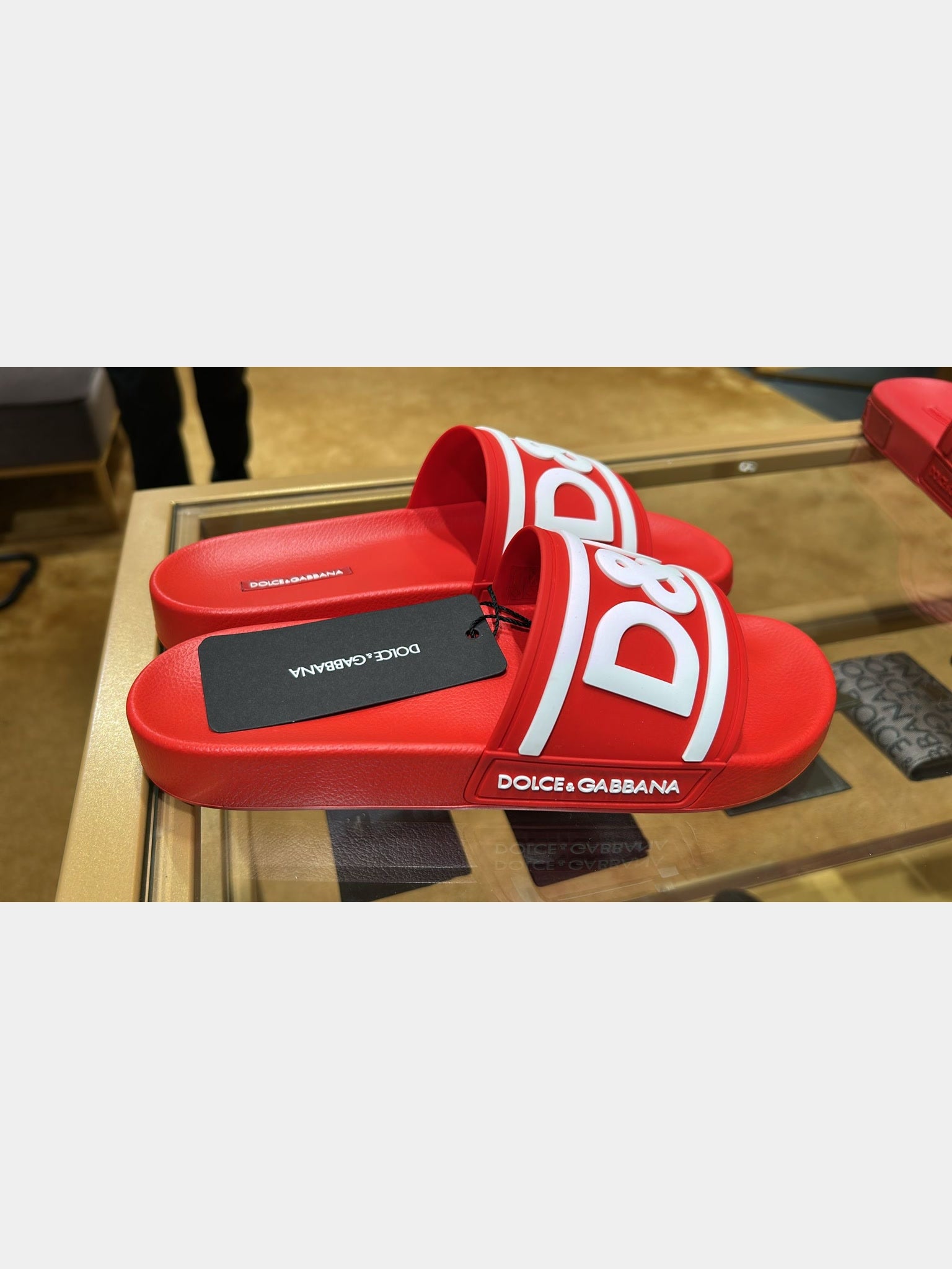 Dolce & Gabbana Damskie klapki czerwono - białeDolce & Gabbana