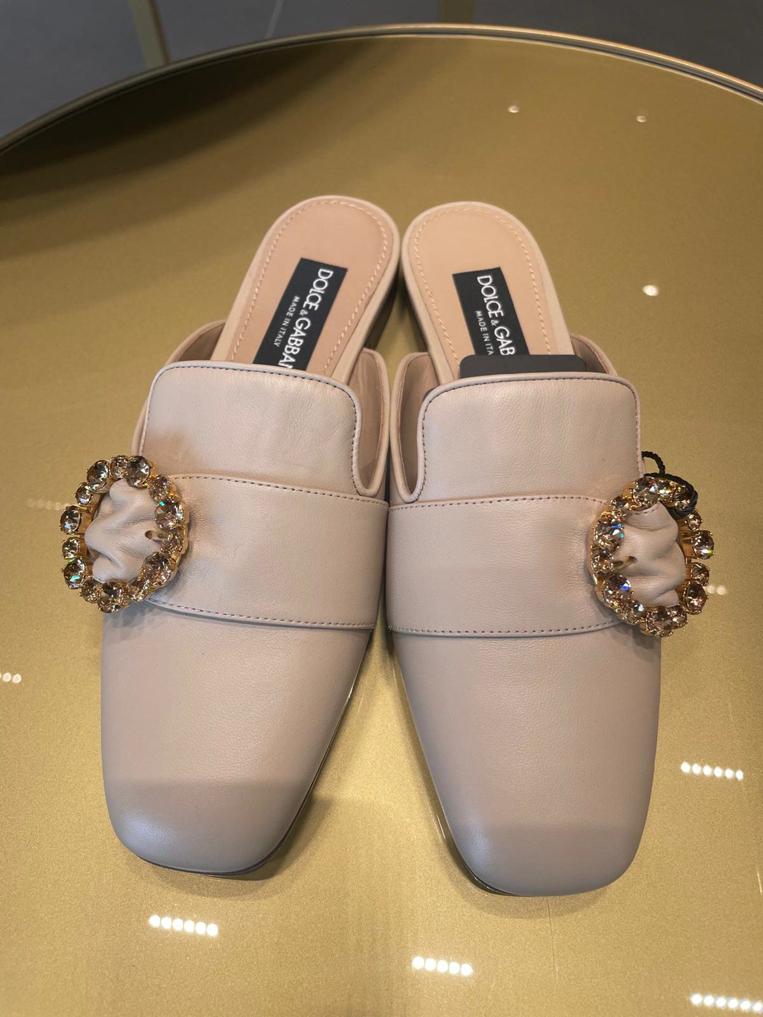 Dolce & Gabbana Damskie mules skórzane cappuccinoDolce & Gabbana