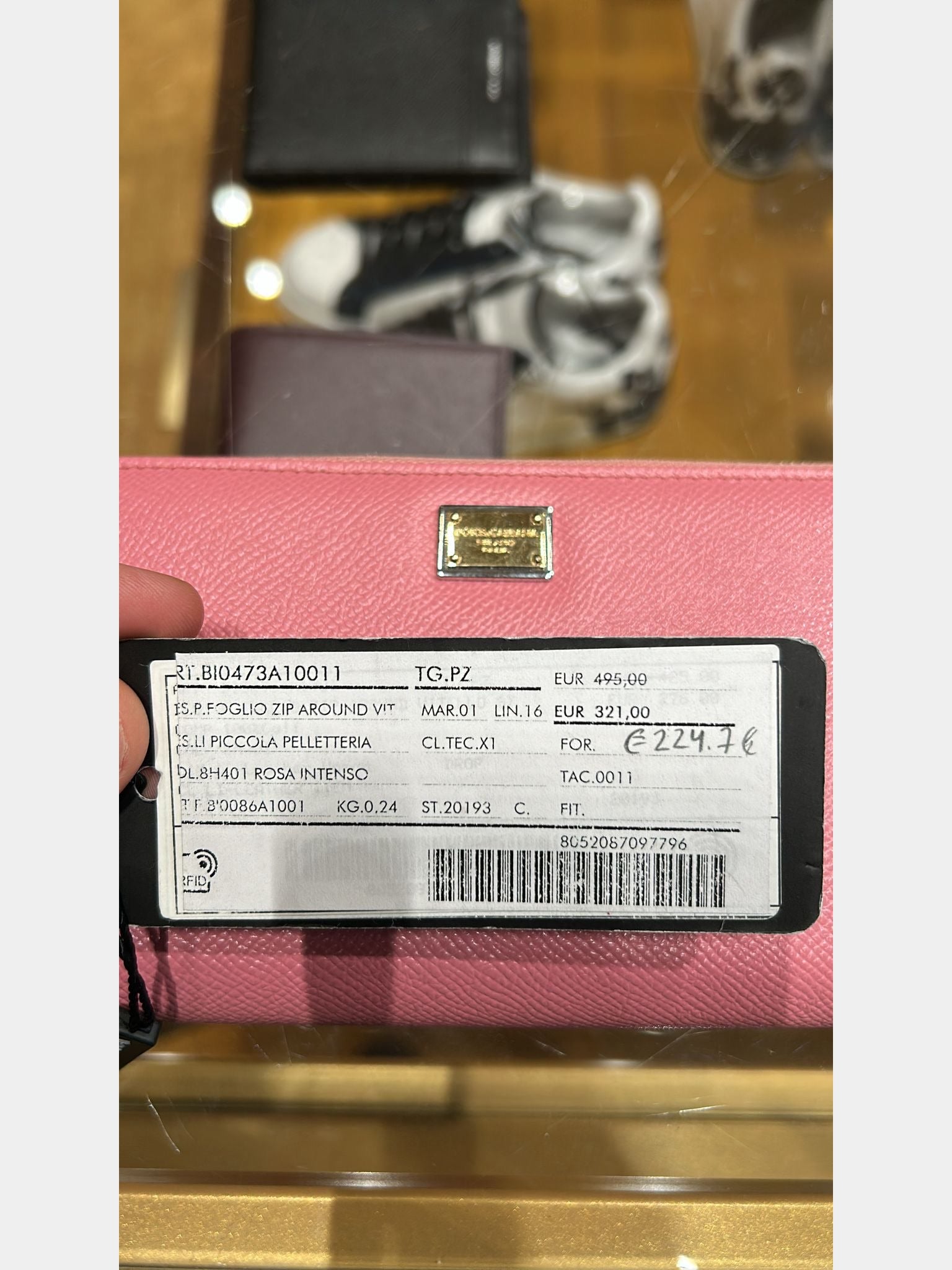 Dolce & Gabbana pink large walletDolce & Gabbana