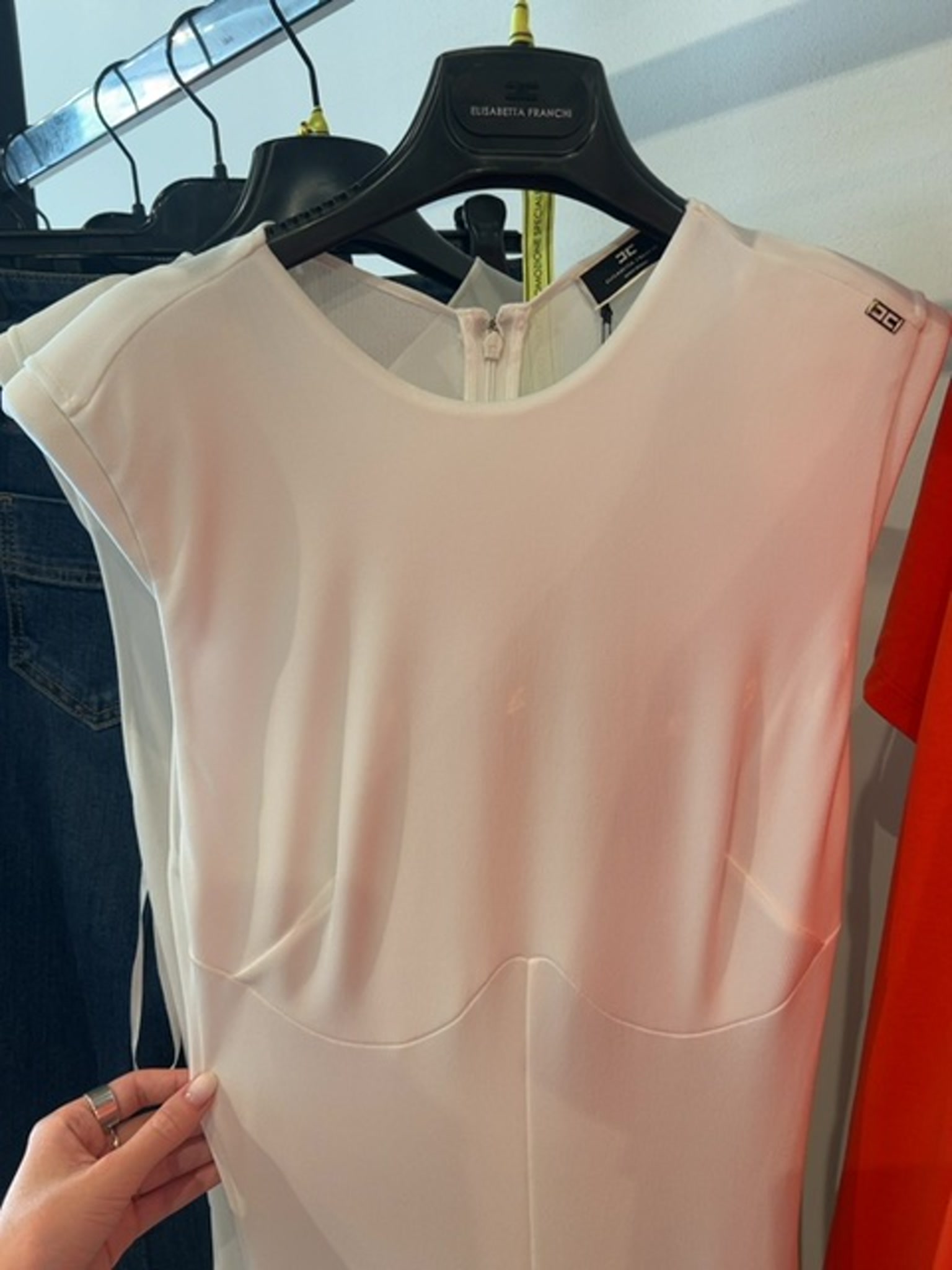 Elisabetta Franchi Damska sukienka AvorioElisabetta Franchi
