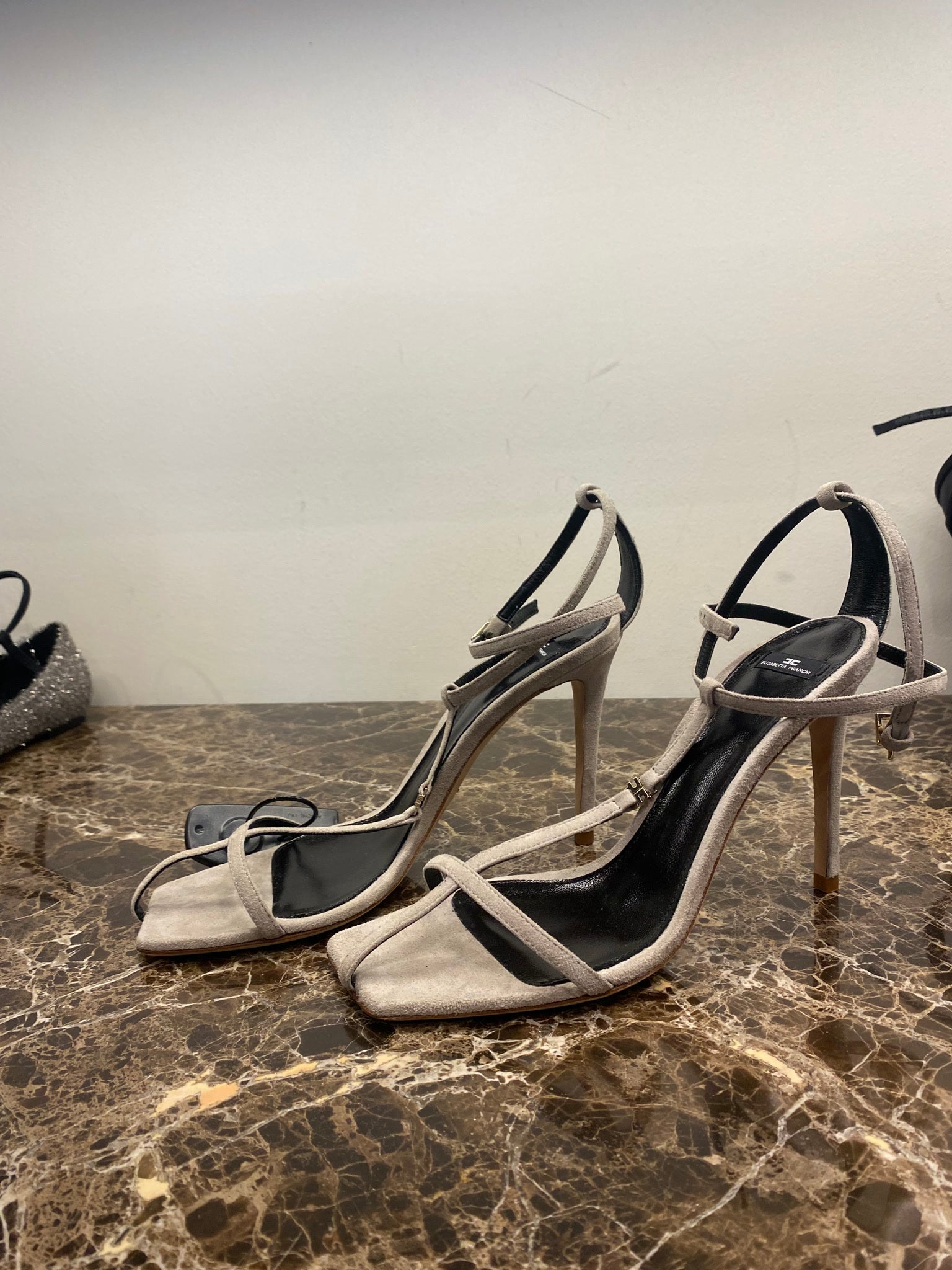 Elisabetta Franchi Damskie sandały perłaElisabetta Franchi
