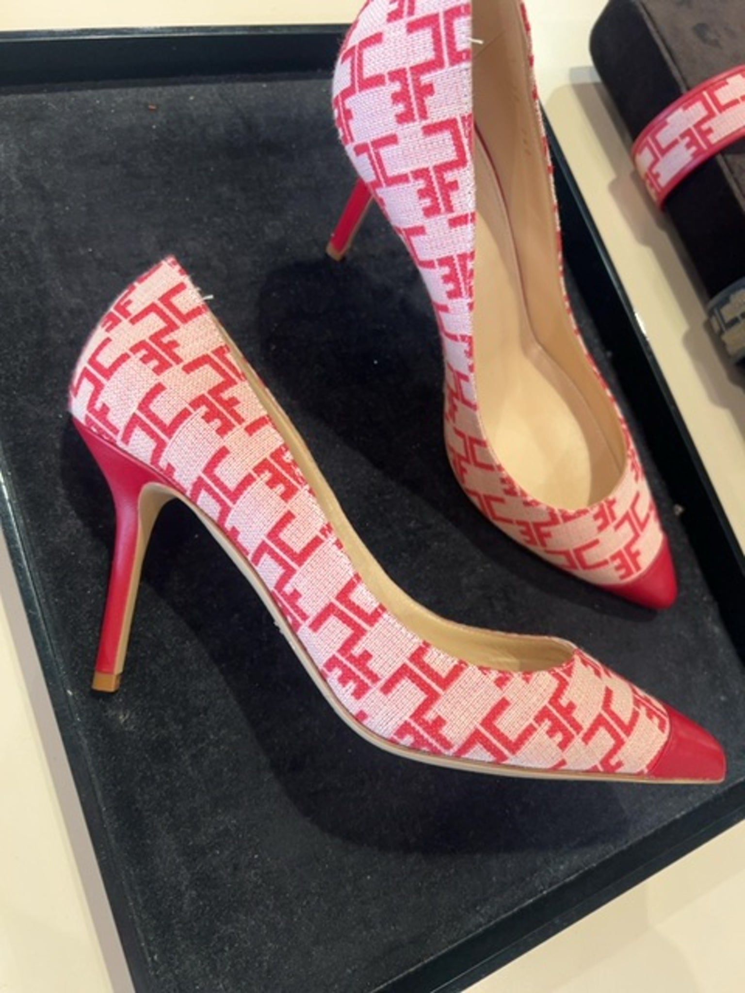 Elisabetta Franchi Damskie szpilki Burro/RossoElisabetta Franchi