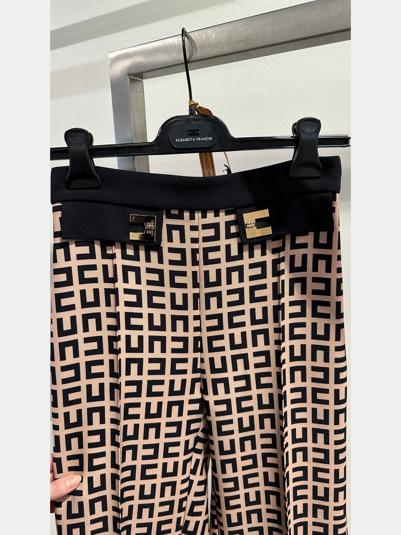 Elisabetta Franchi Tortora Nero PantsElisabetta Franchi
