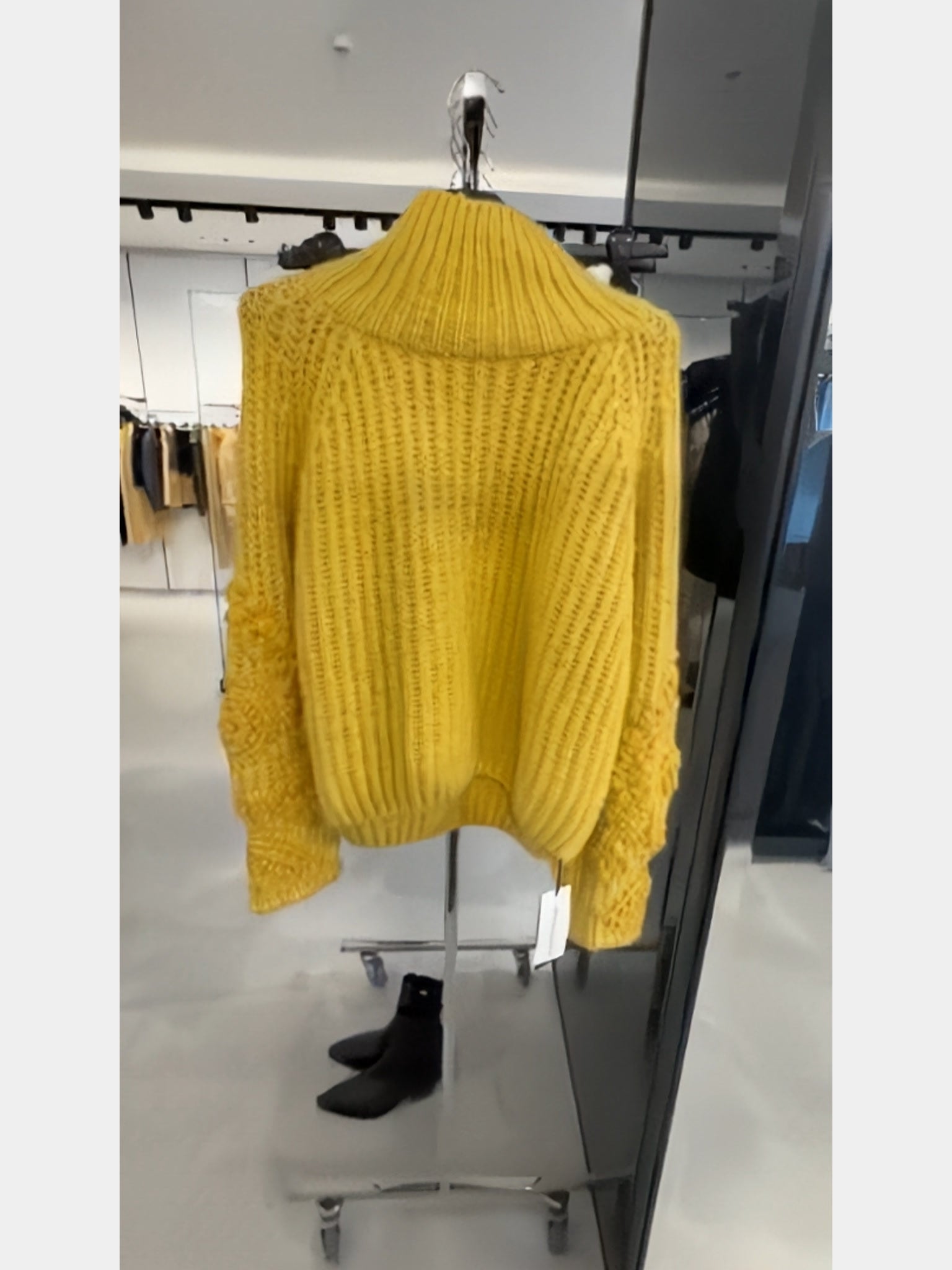Ermanno Scervino BoutiqueErmanno Scervino