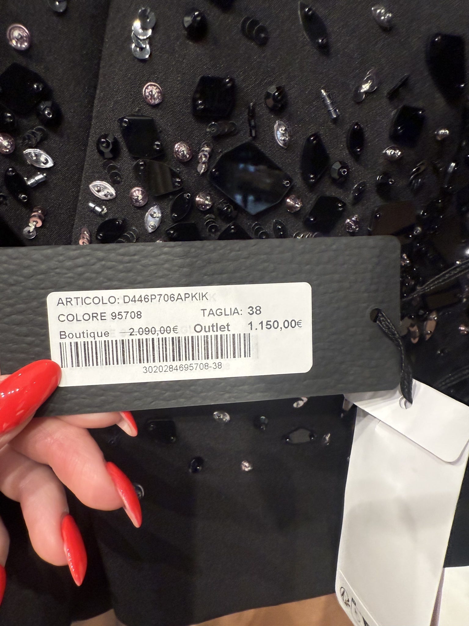 Ermanno Scervino Embellished Black ShortsErmanno Scervino