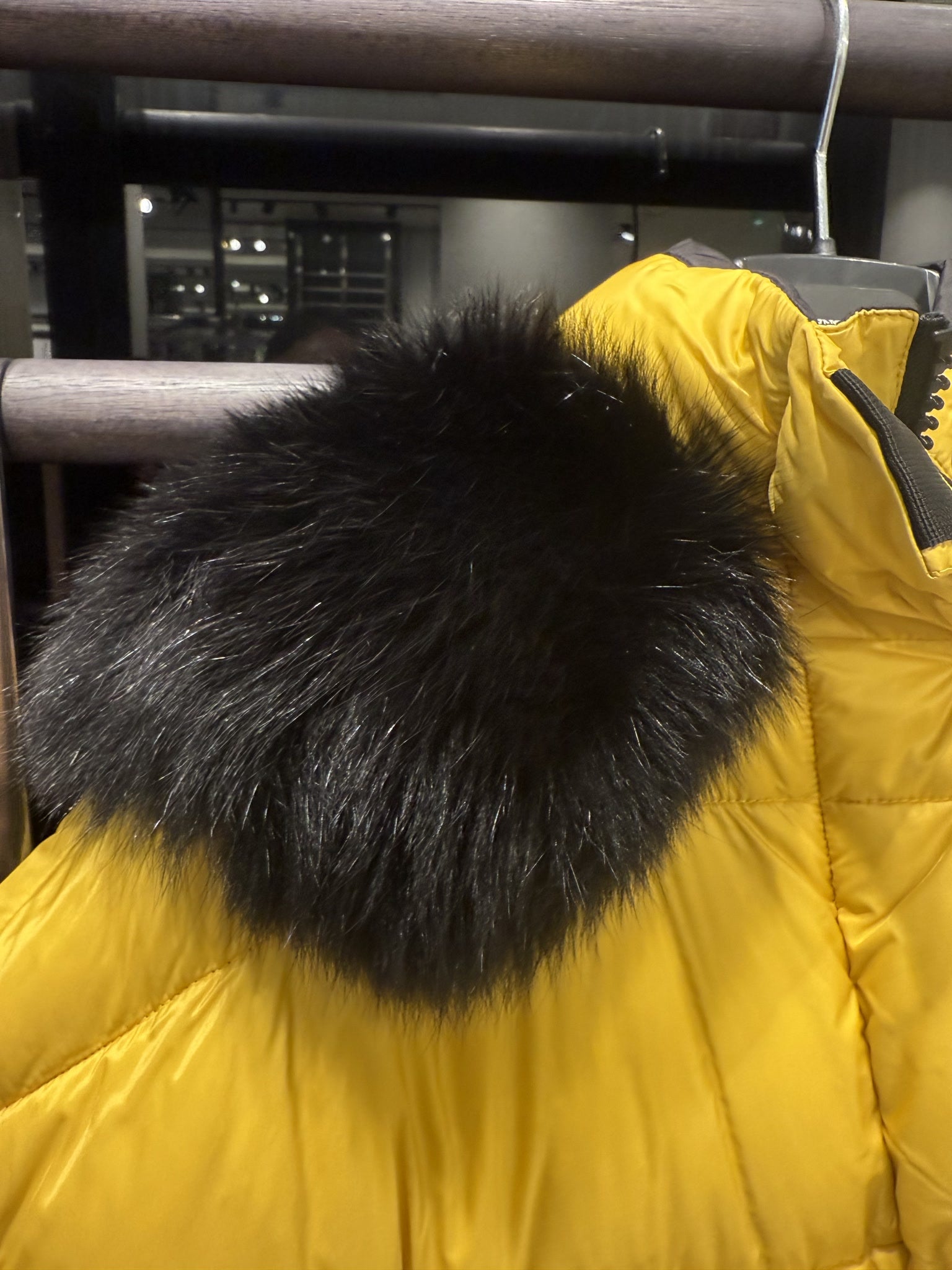 Ermanno Scervino Yellow JacketErmanno Scervino