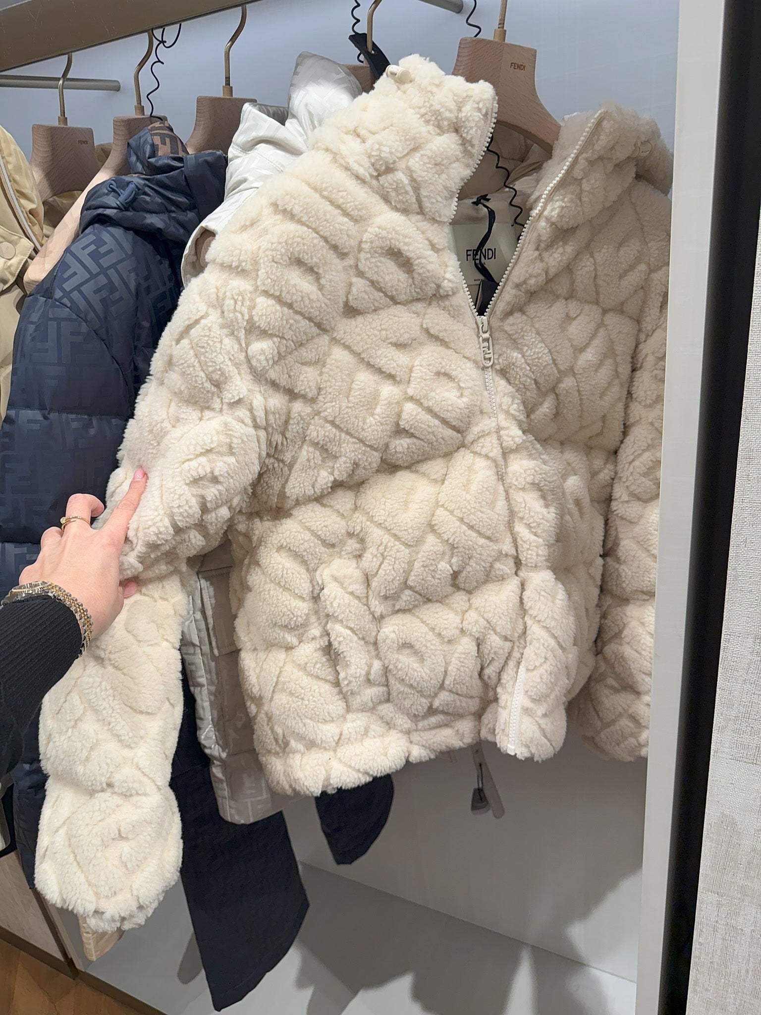 Fendi W Puffer Jacket Knitted FabricFendi