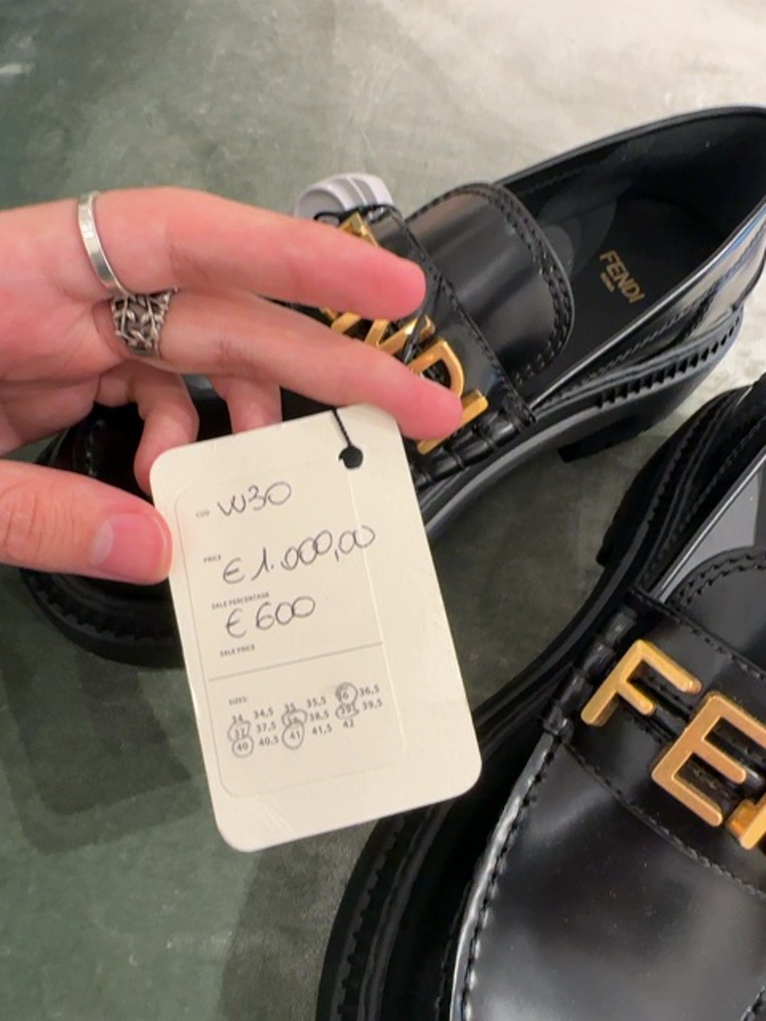 Fendi W30Fendi