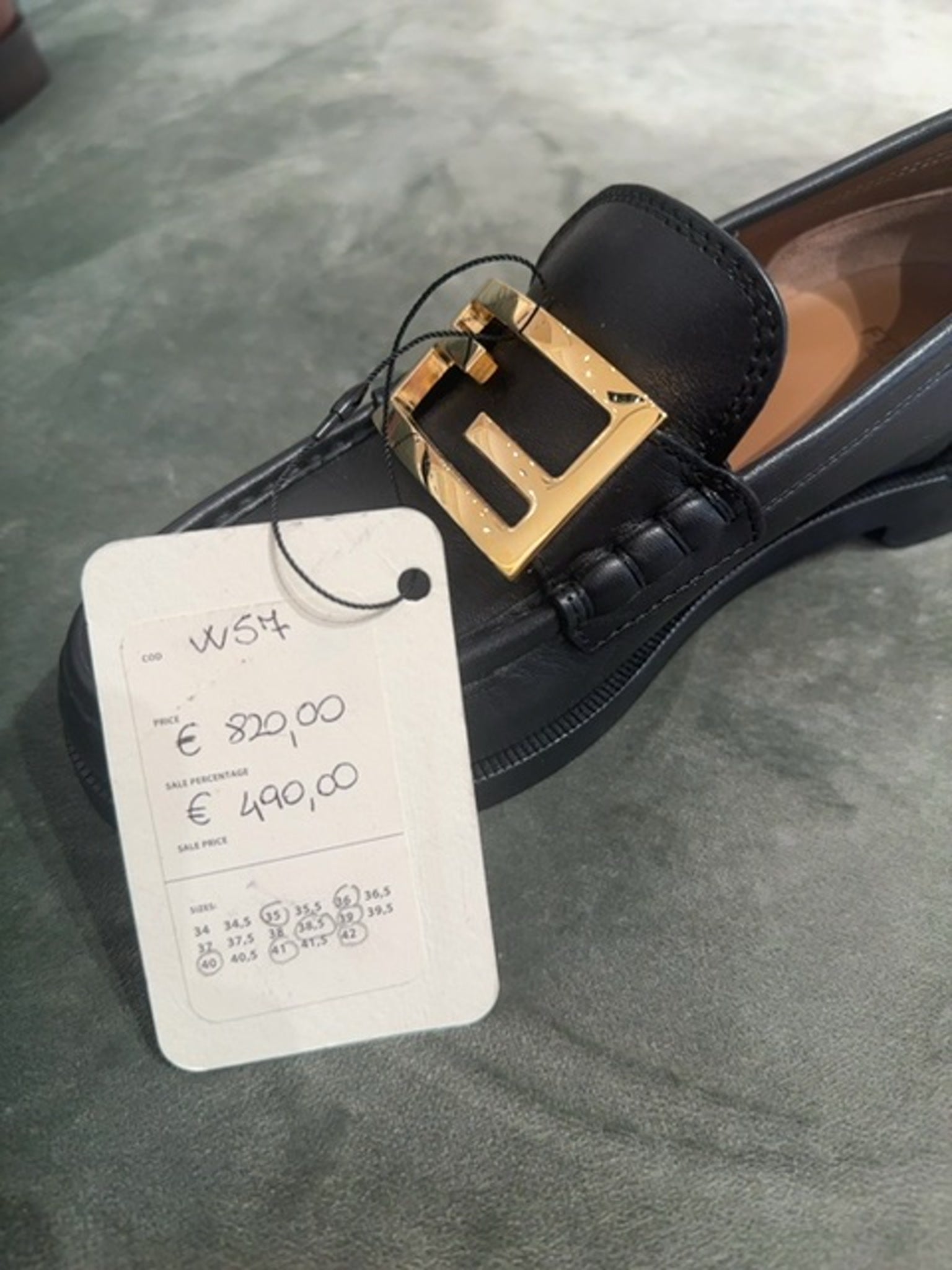 Fendi W57Fendi