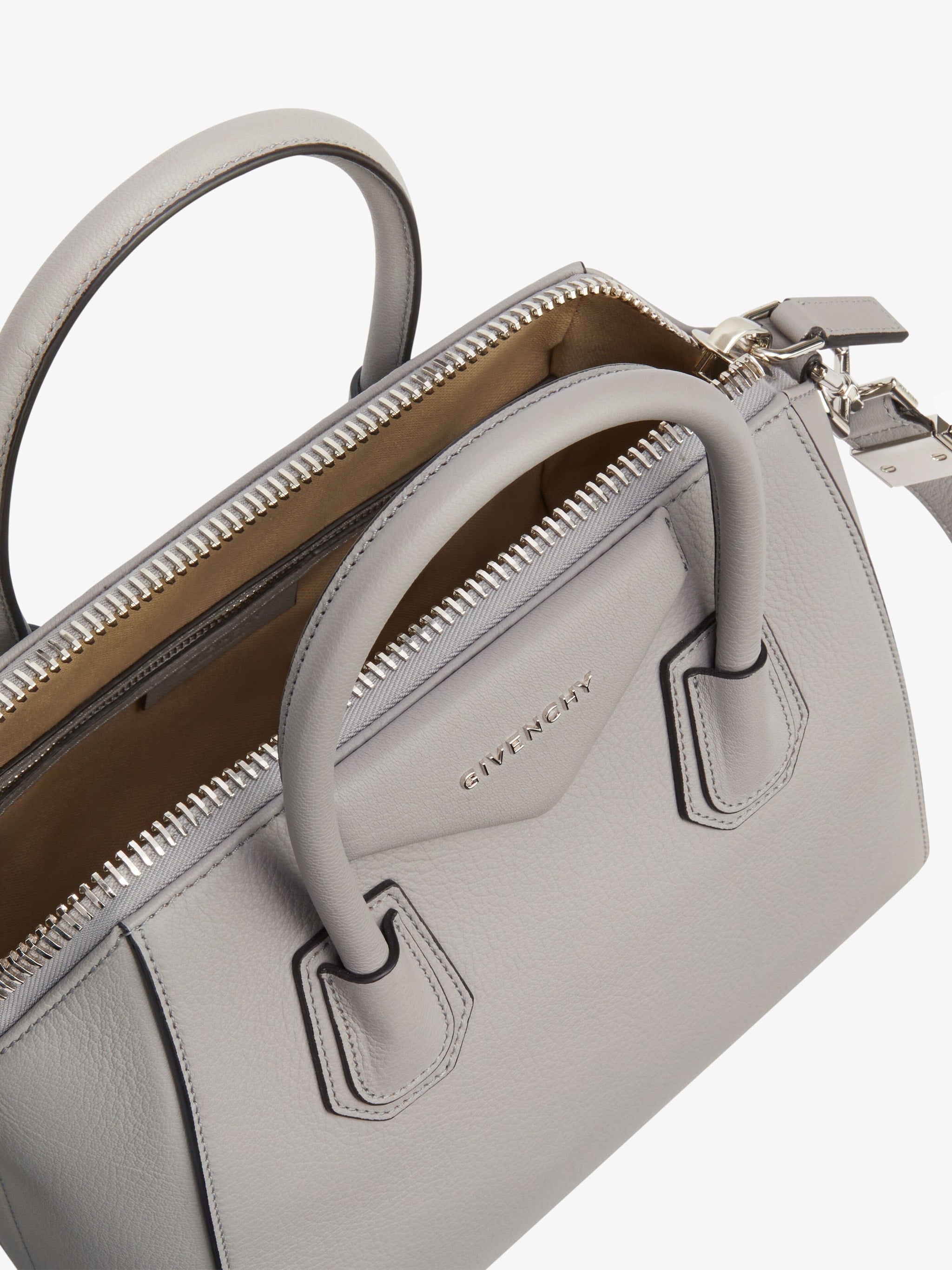 Givenchy Antigona BagGivenchy