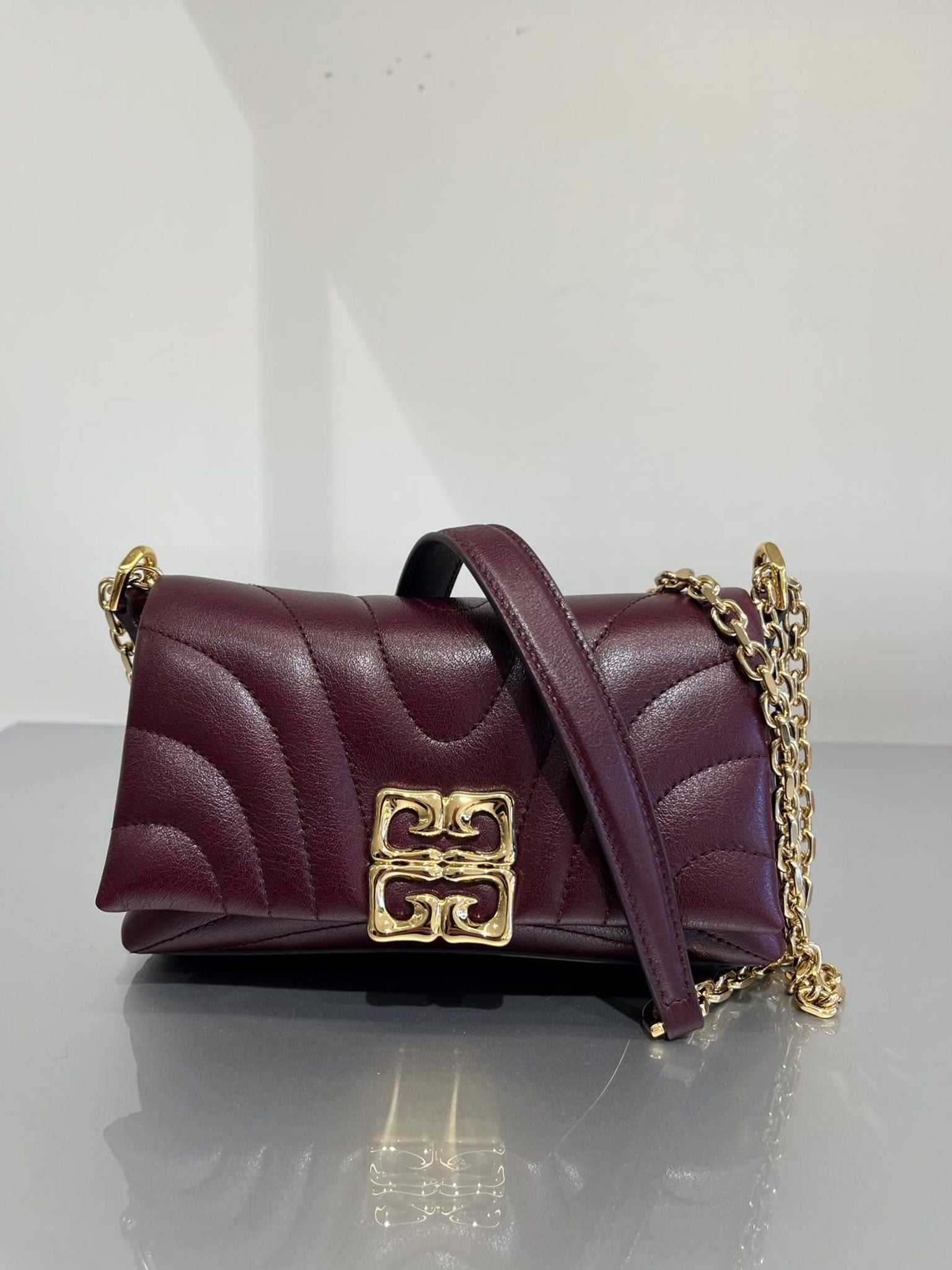 Givenchy Damska torebka skórzana bordowaGivenchy