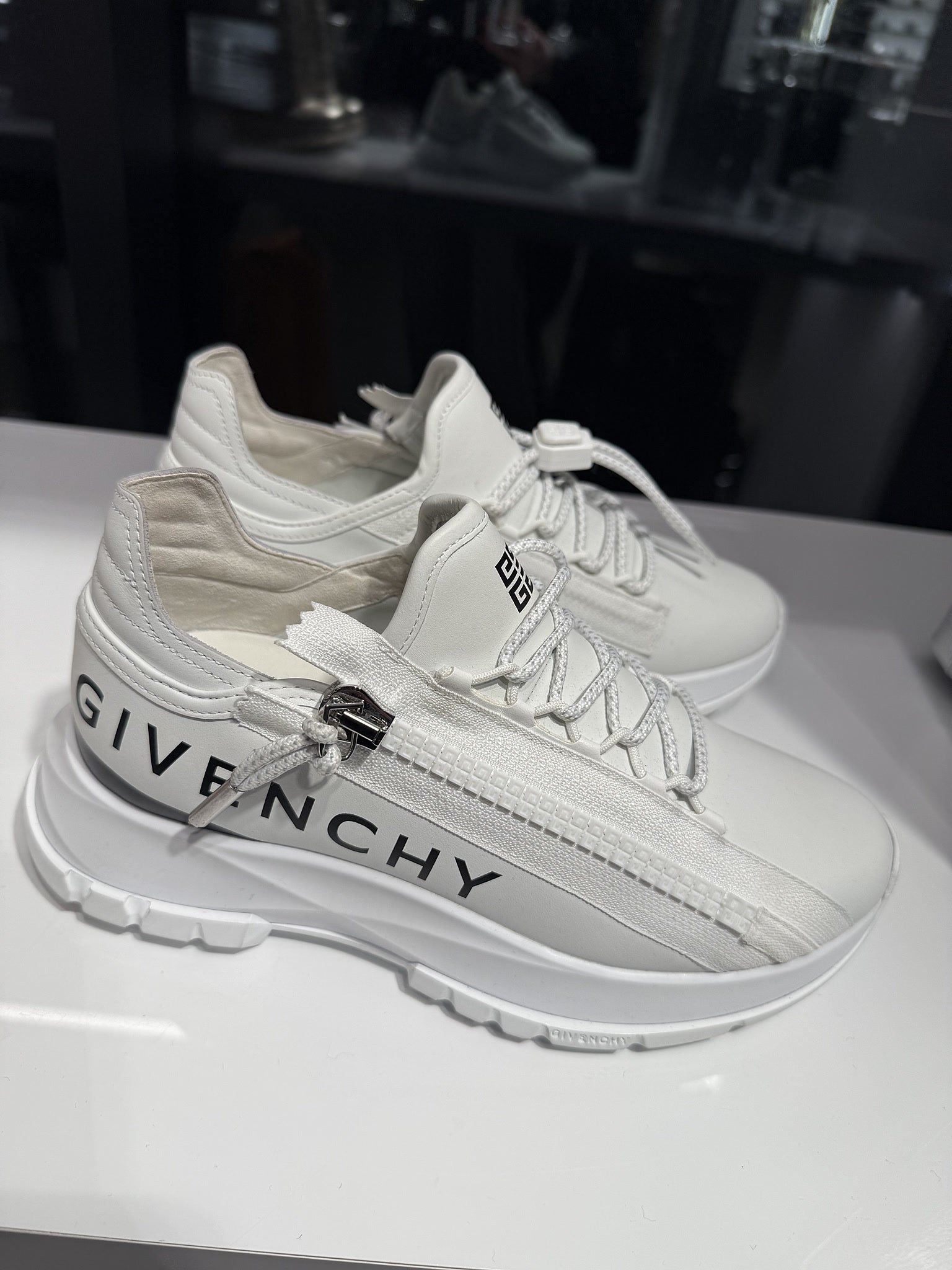 Givenchy Spectre Zip RunnersGivenchy