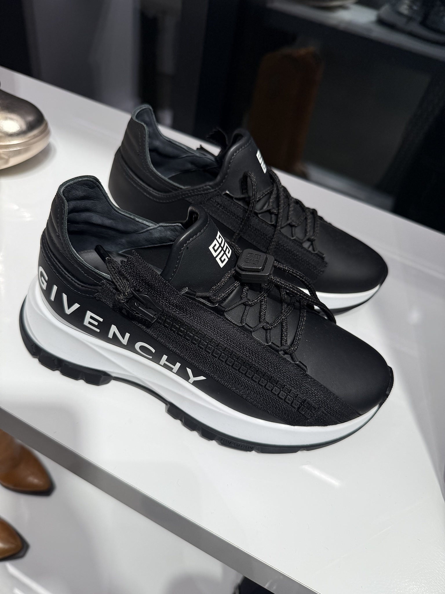 Givenchy Spectre Zip RunnersGivenchy