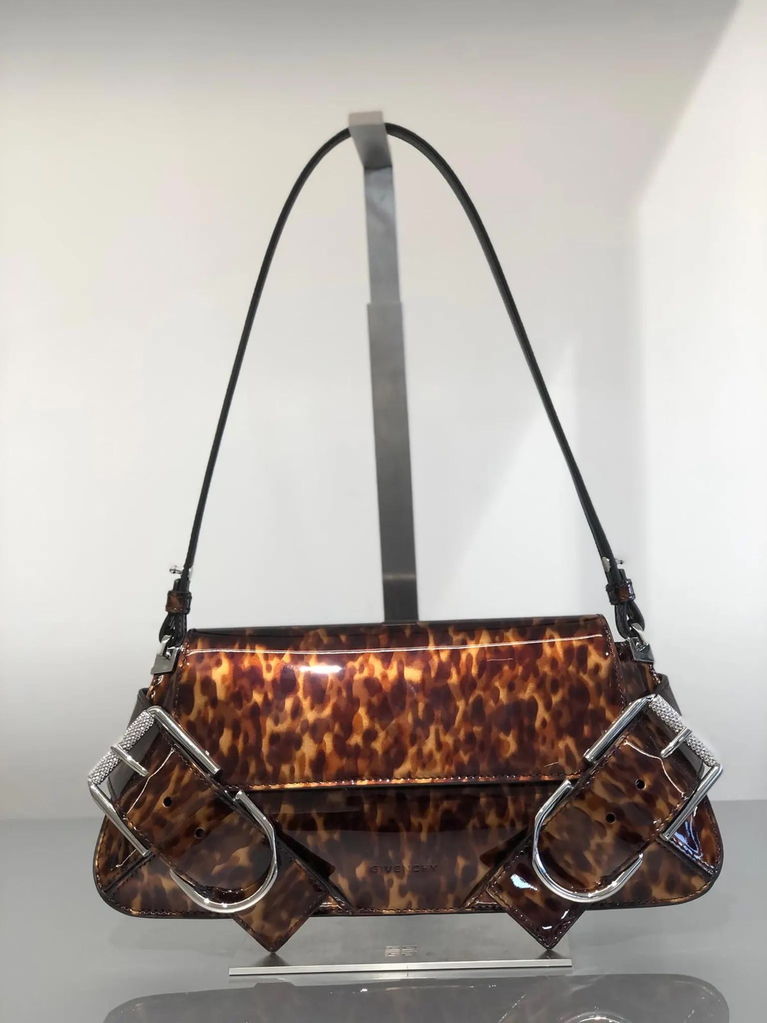 Givenchy Voyou Shoulder Flap bag in tortoiseshell leatherGivenchy