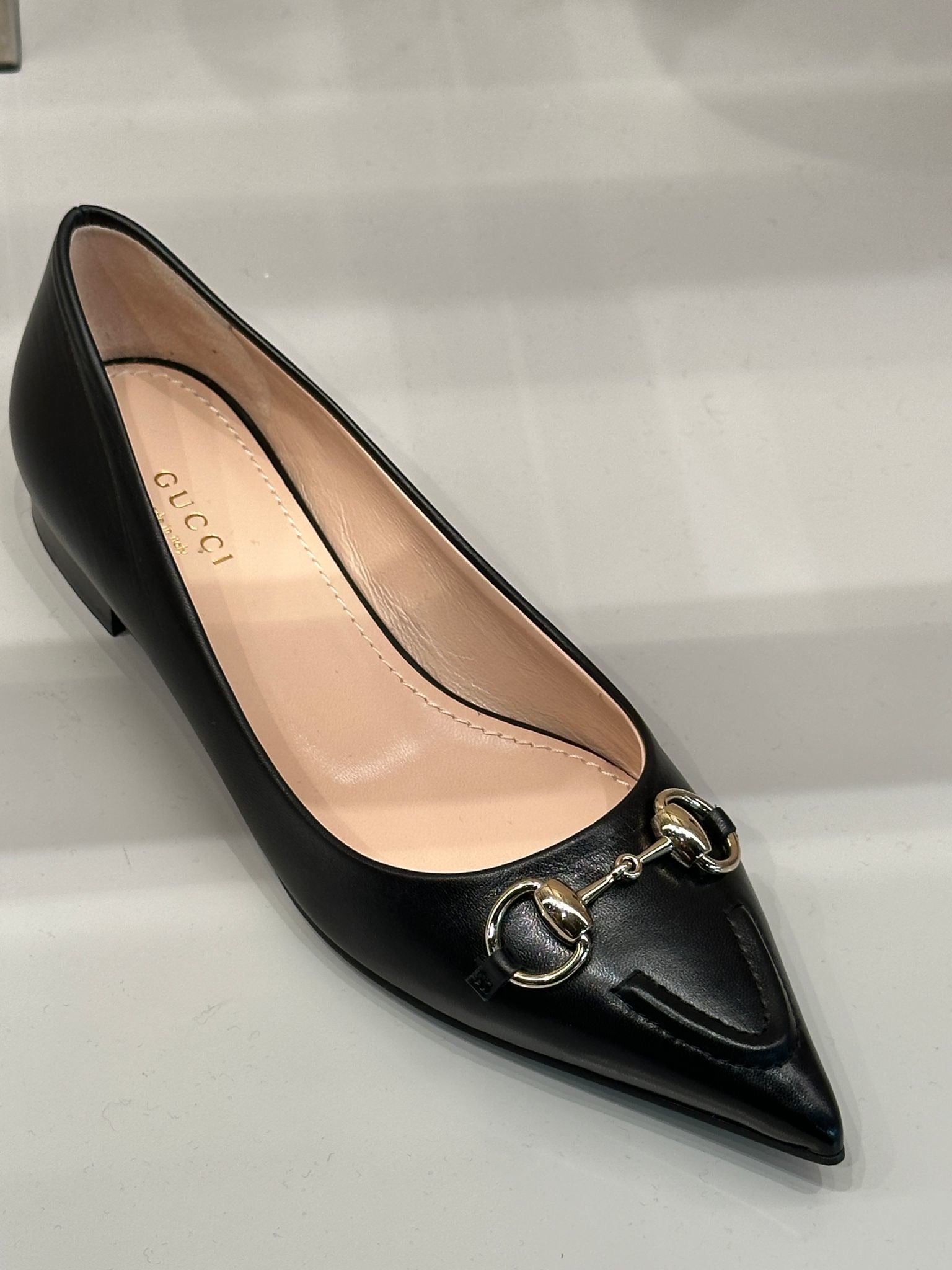 Gucci Black Leather Flats blackGucci