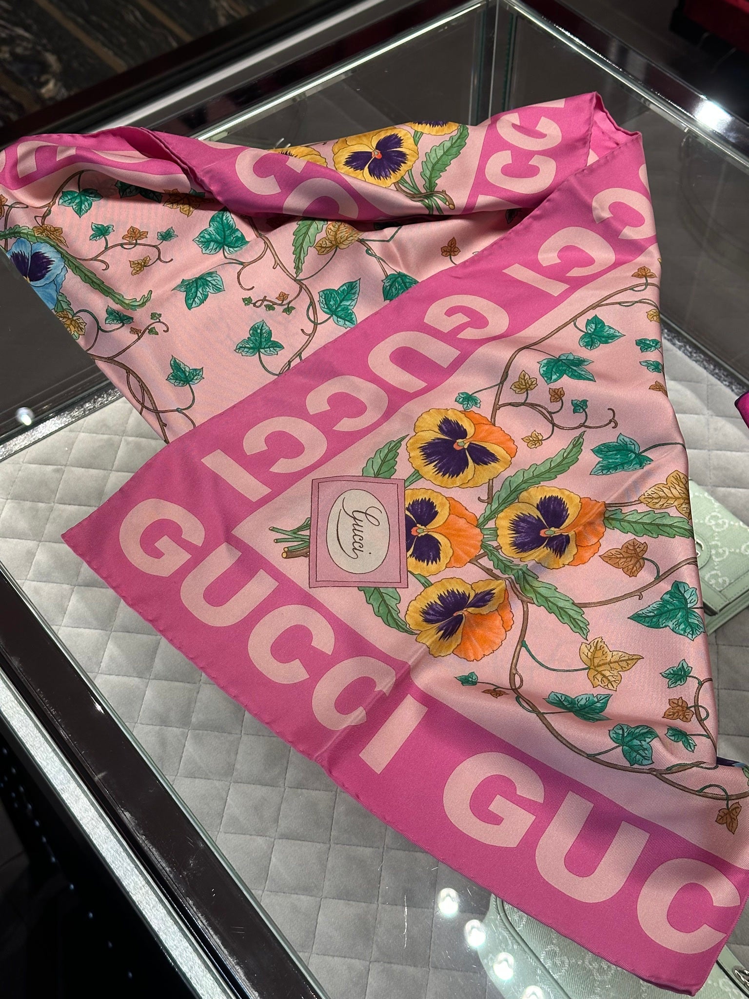Gucci CA VIOLE 90X90Gucci