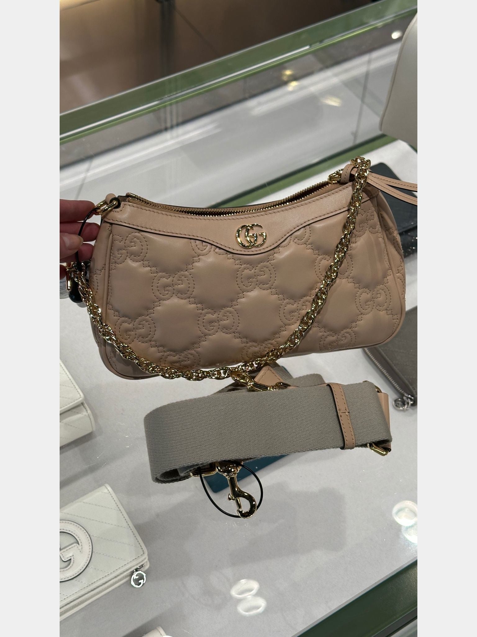 Gucci GG Matelasse Bag pink sandGucci