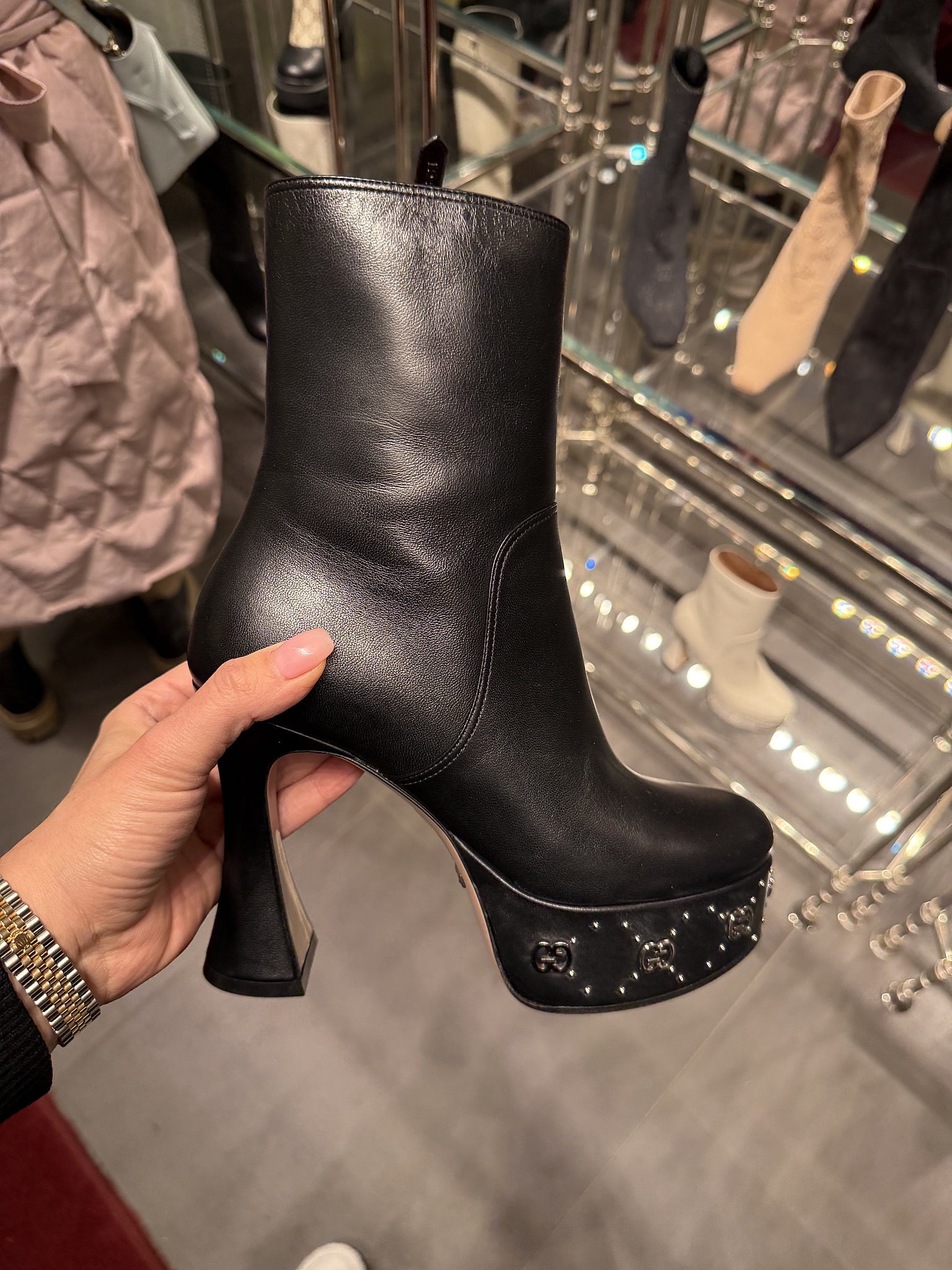 Gucci Janaya Leather Ankle BootsGucci