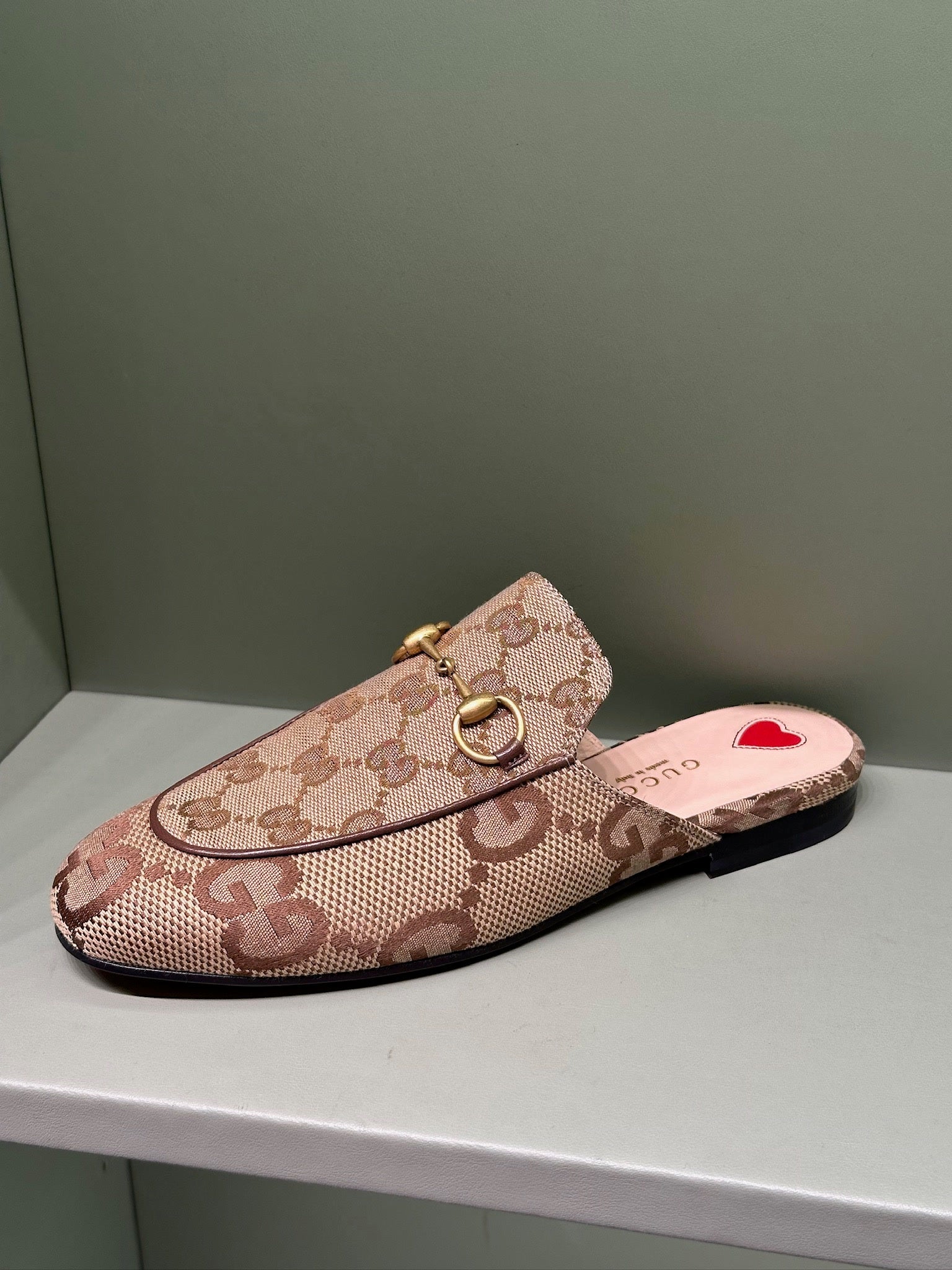 Gucci PrincetownGucci