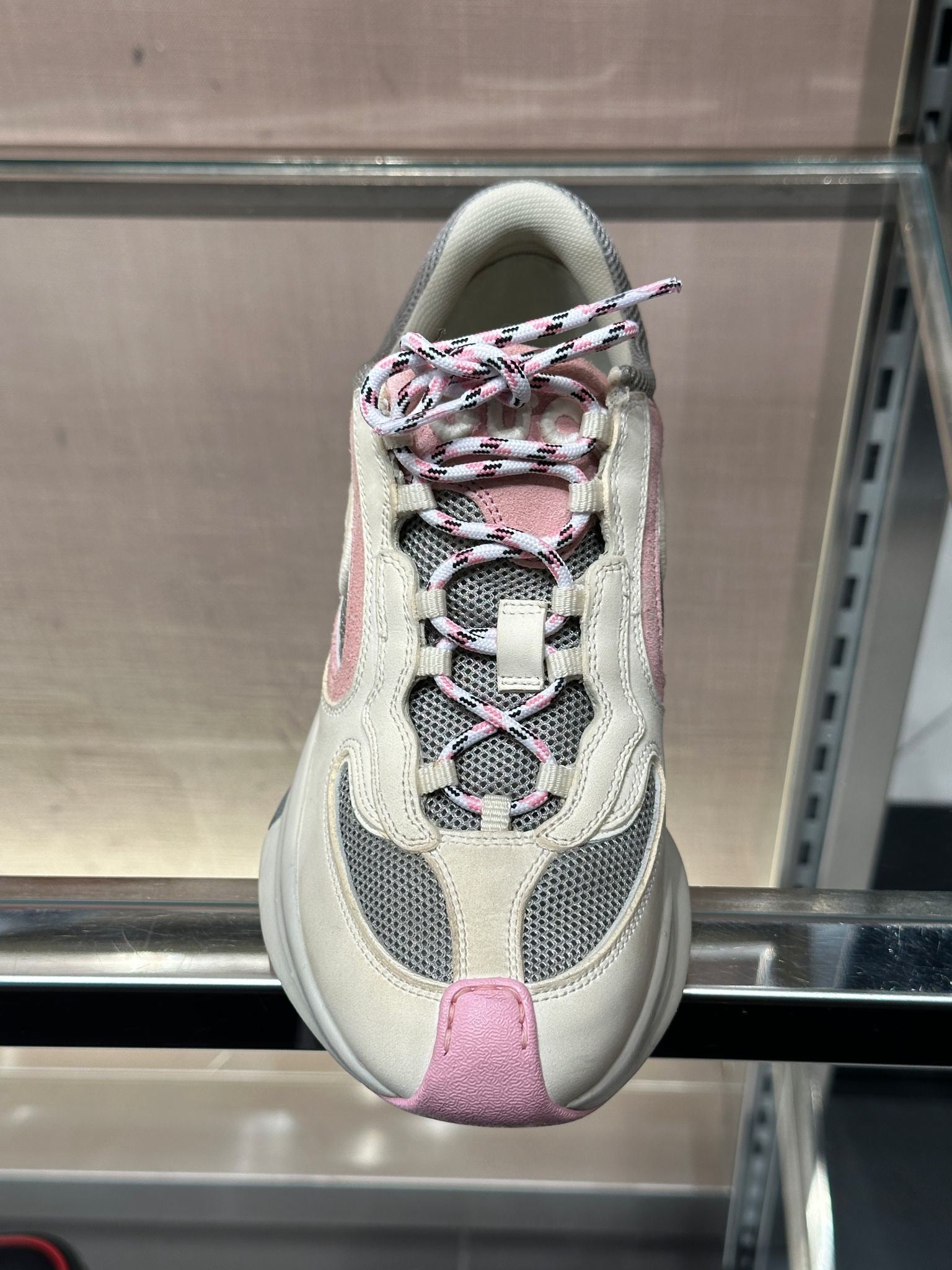 Gucci Run Premium Sneakers pink and whiteGucci