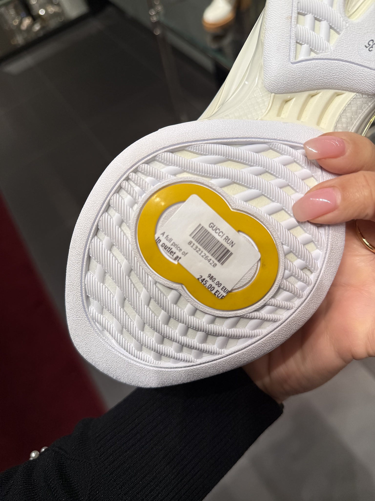 Gucci Run Sneakers whiteGucci