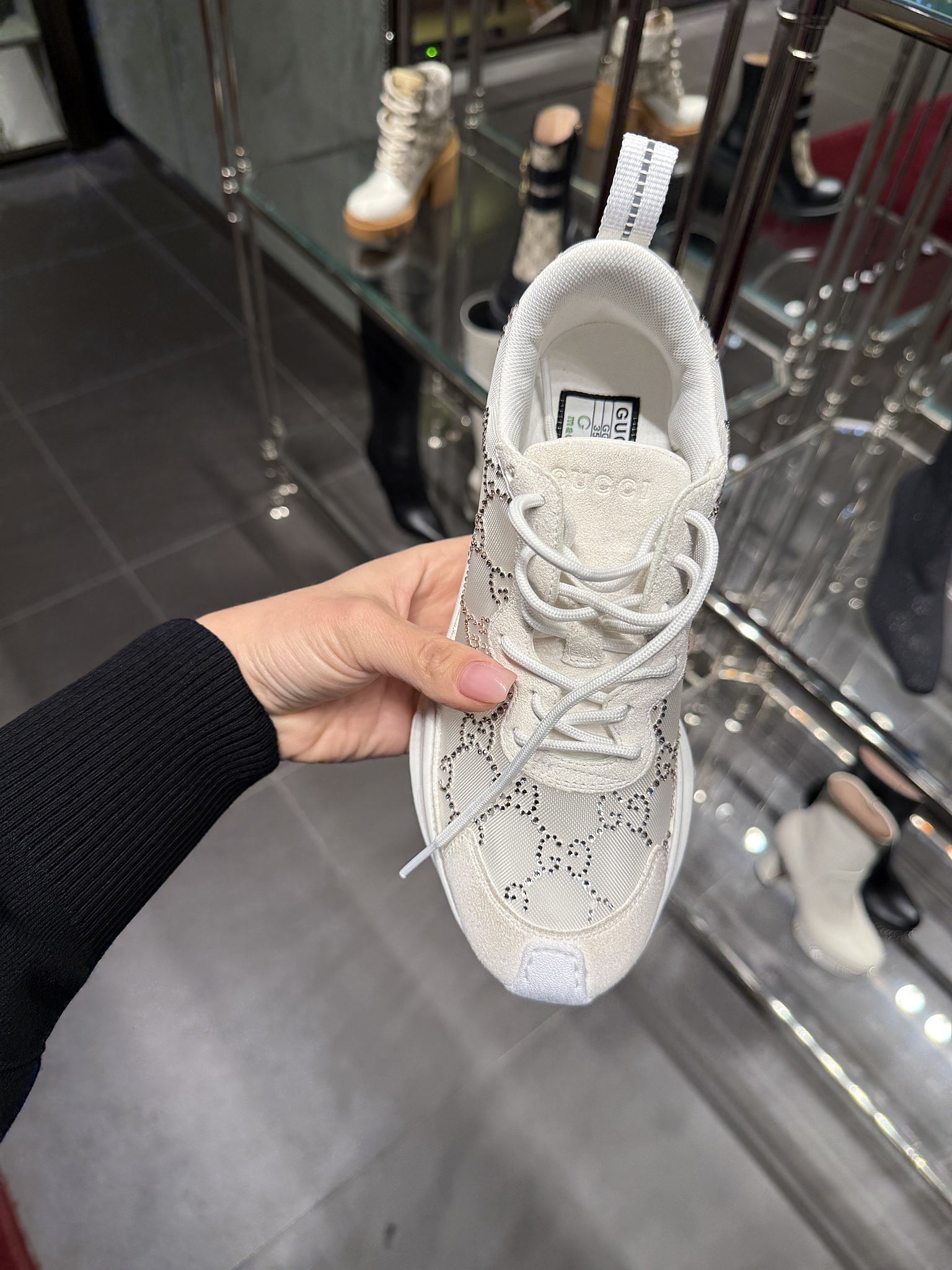 Gucci Run Sneakers whiteGucci