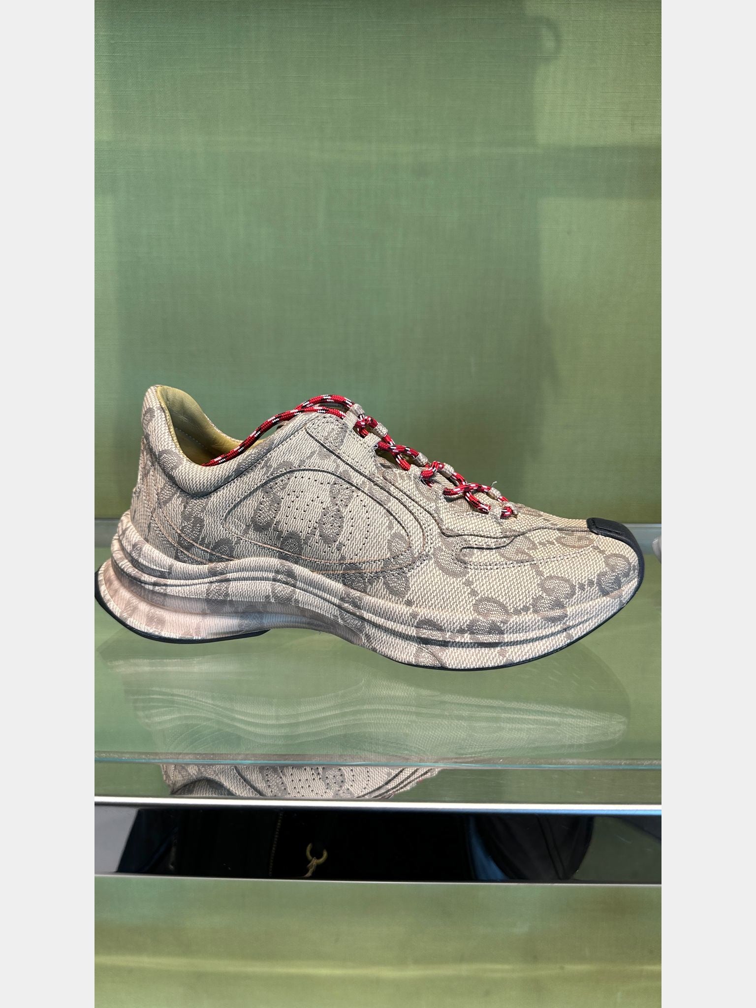Gucci Sandals GG beigeGucci