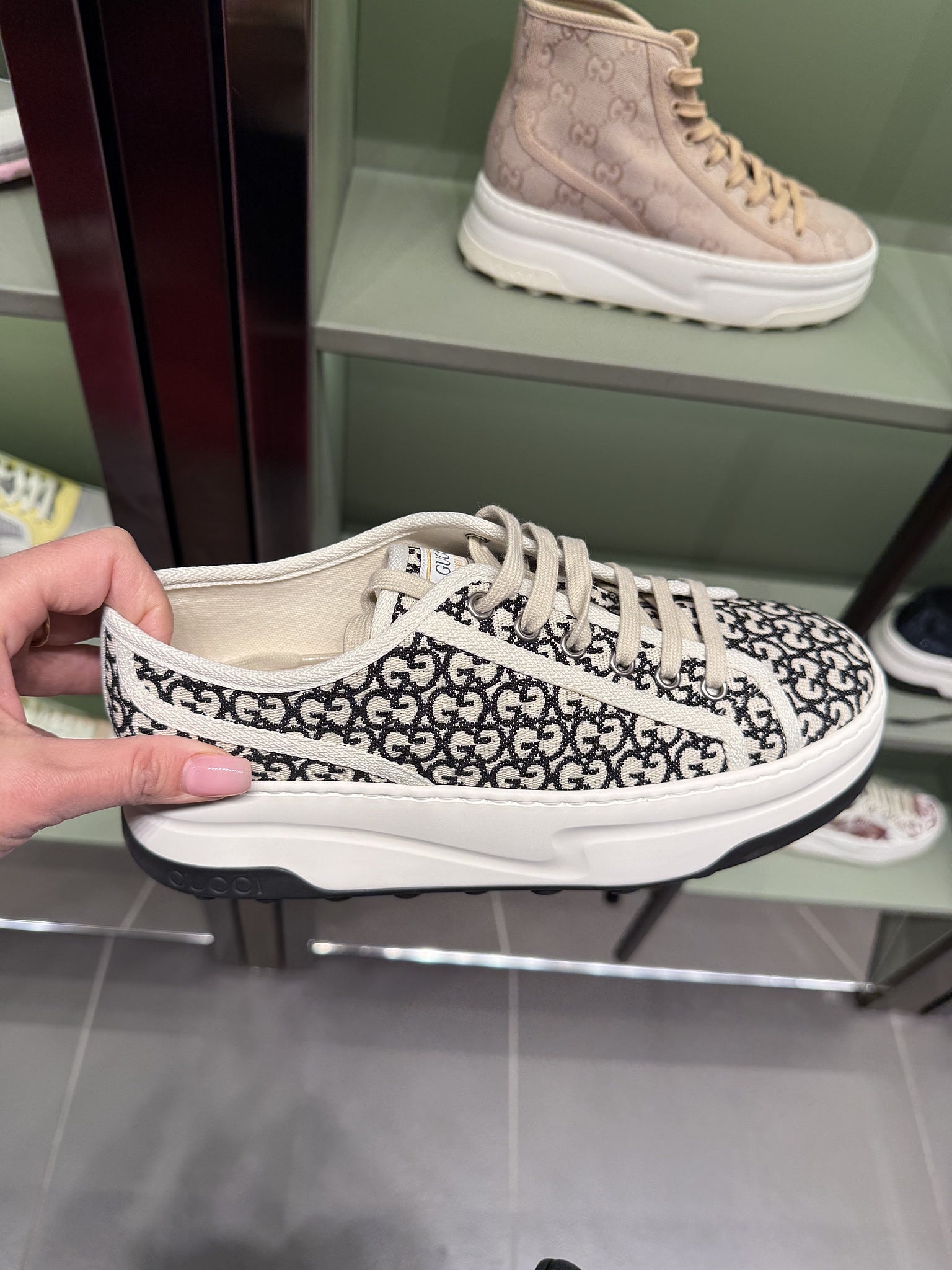 Gucci Tennis GG SneakersGucci