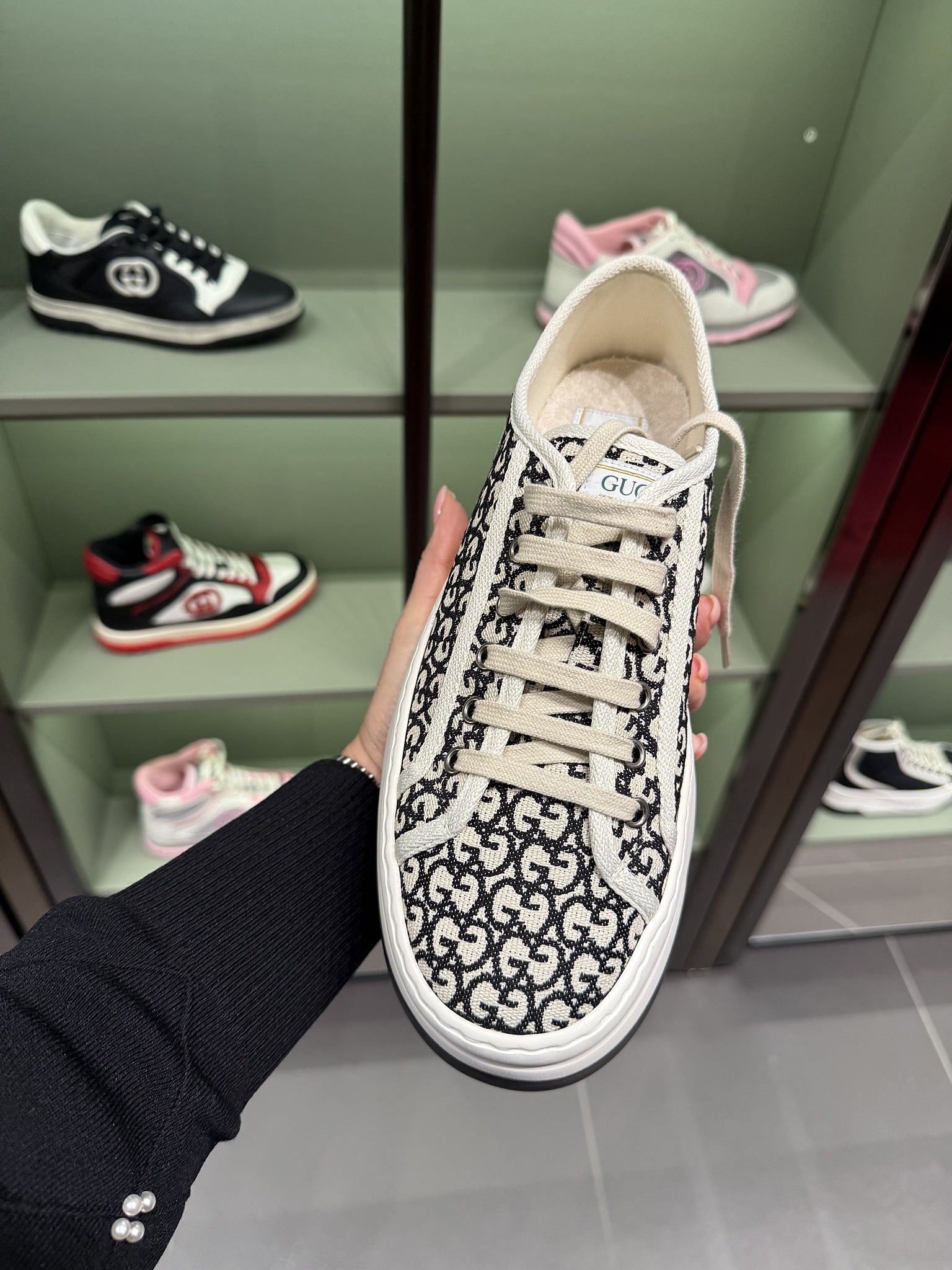 Gucci Tennis GG SneakersGucci