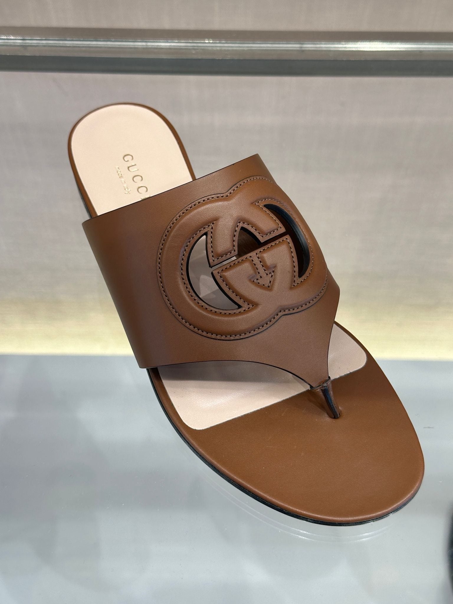 Gucci ThongGucci