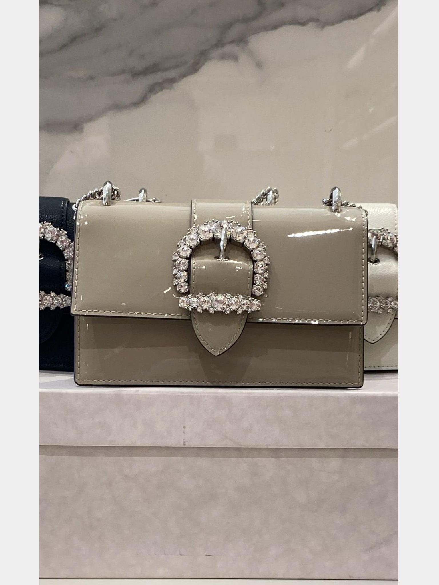 Jimmy Choo Cheri Paris OpatJimmy Choo