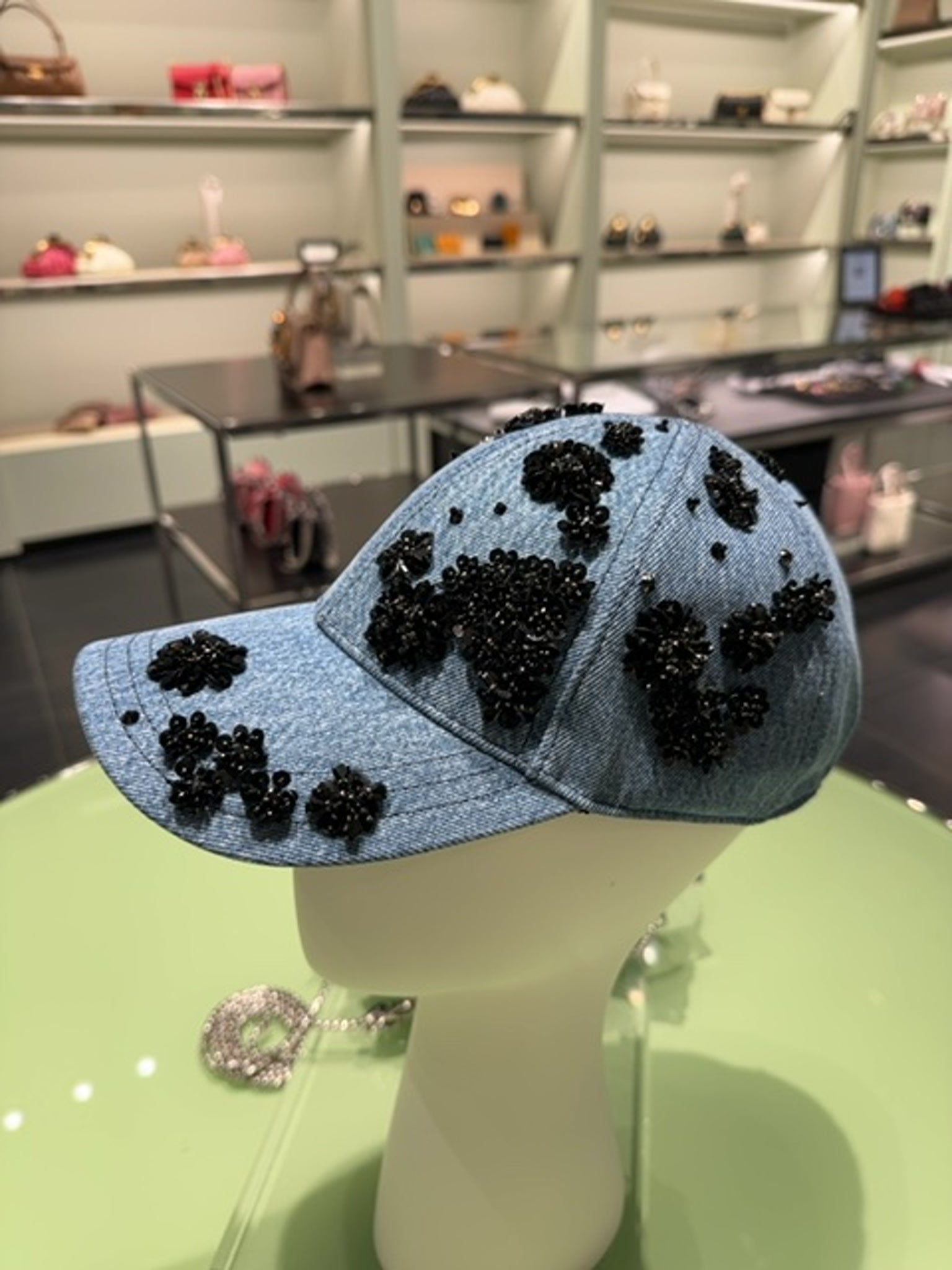Miu Miu 1375 FOA17 002Miu Miu