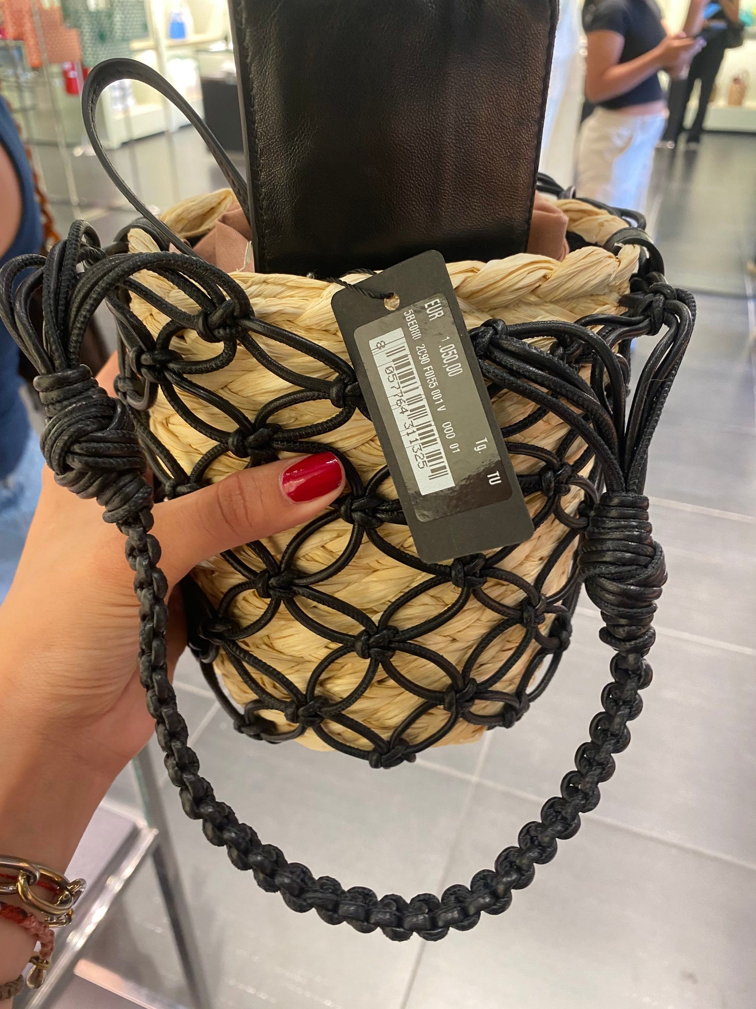 Miu Miu Damska torebka woreczek pleciony naturalnyMiu Miu