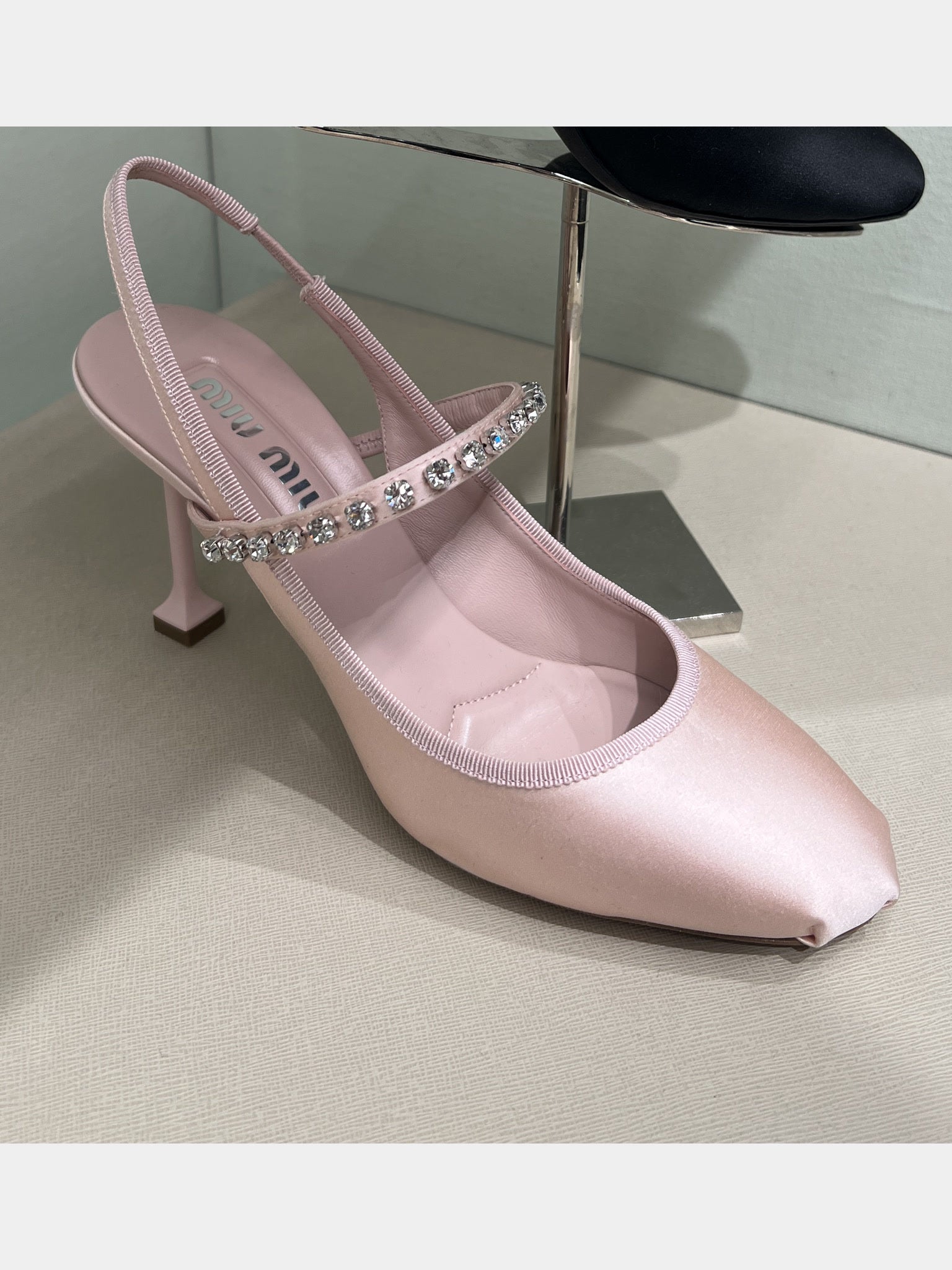 Miu Miu Satin slingback pumps pinkMiu Miu