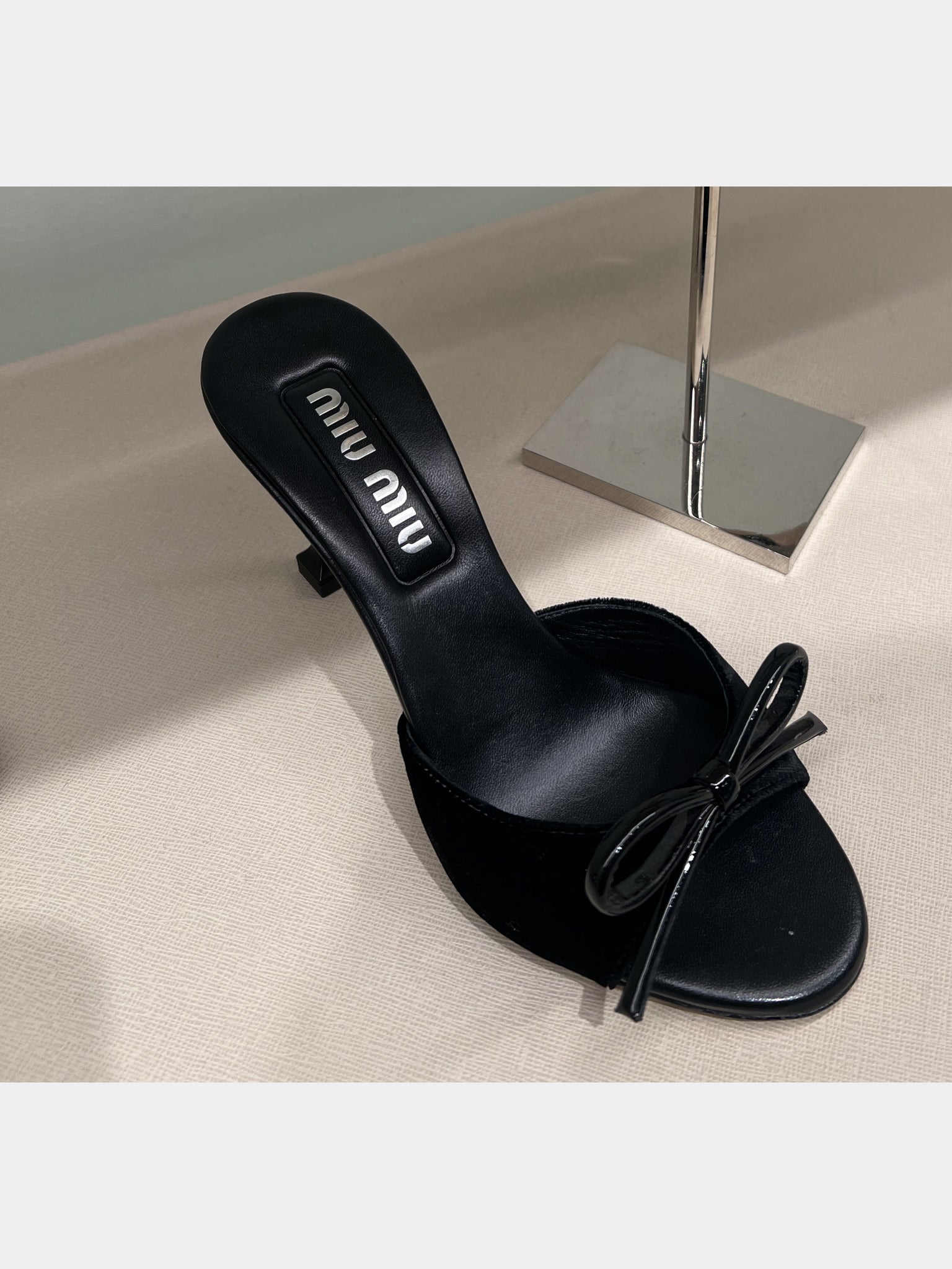 Miu Miu Velvet bow sandals blackMiu Miu