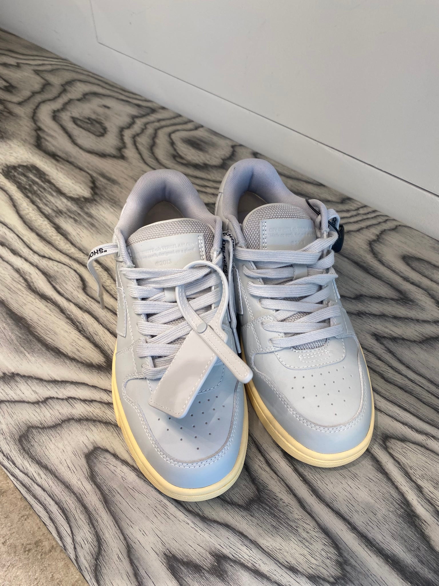Off - White Damskie buty skórzane beżoweOff - white