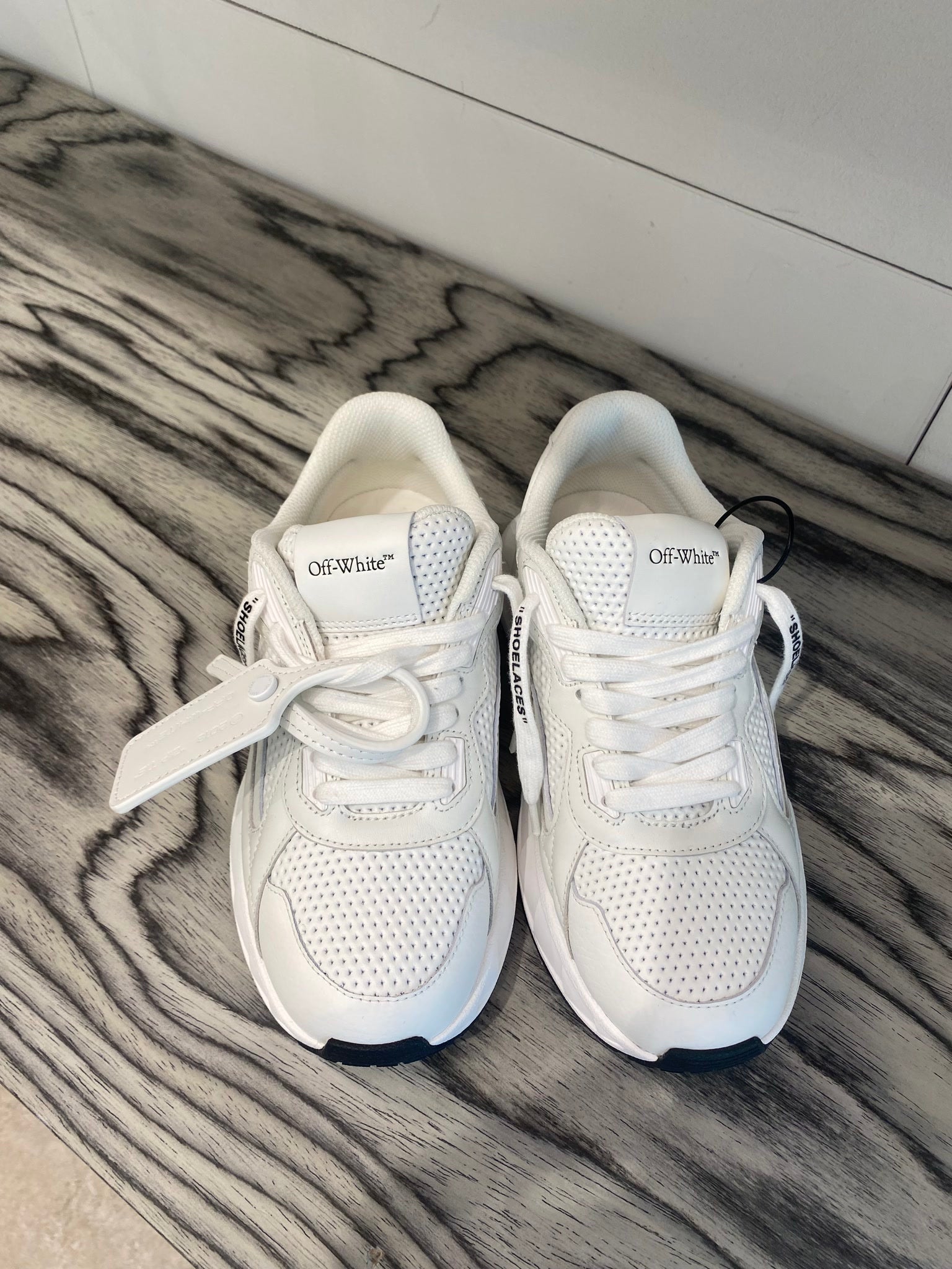 Off - White Damskie buty skórzane białeOff - white