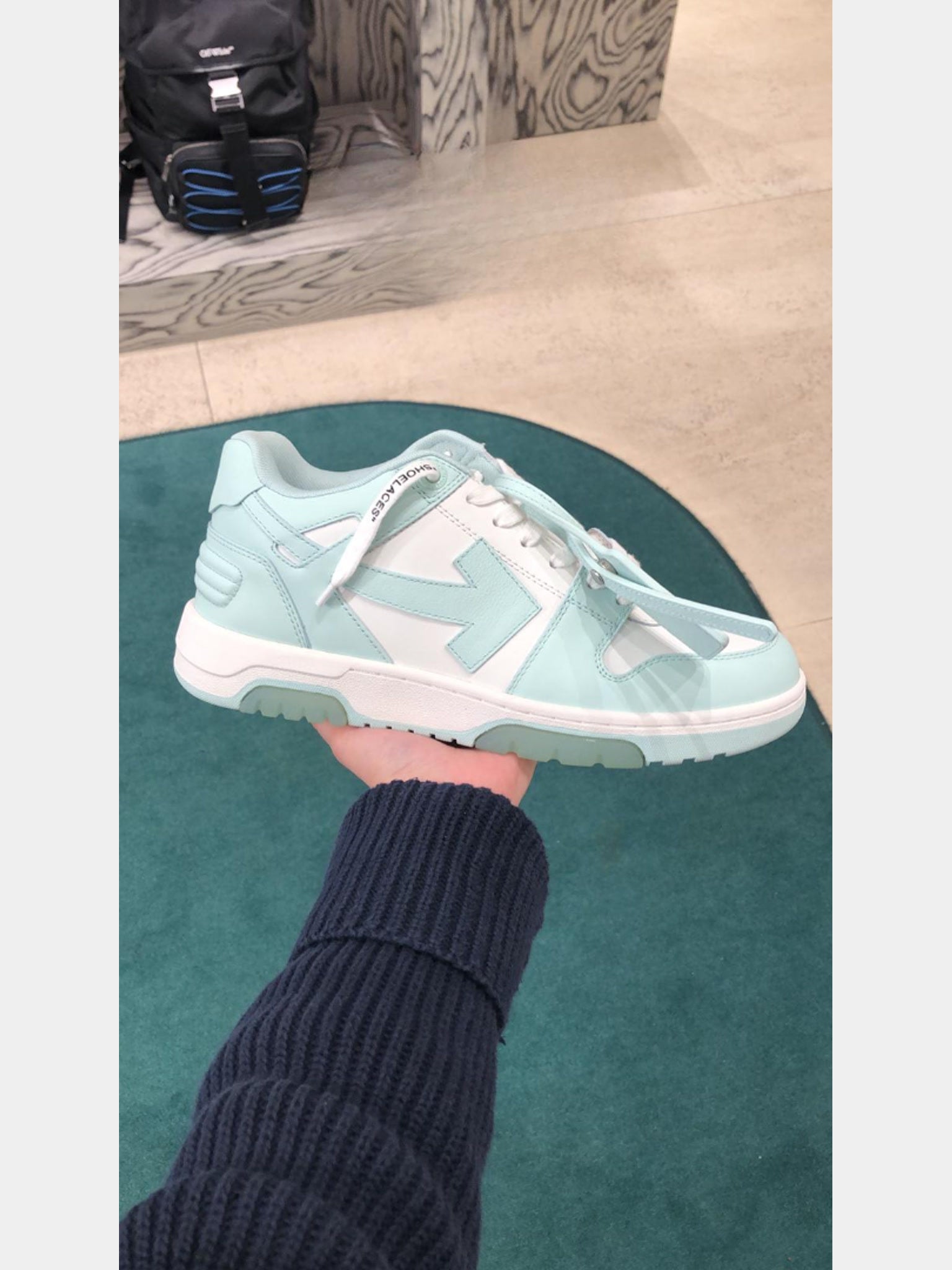 Off - White SneakersOff - White