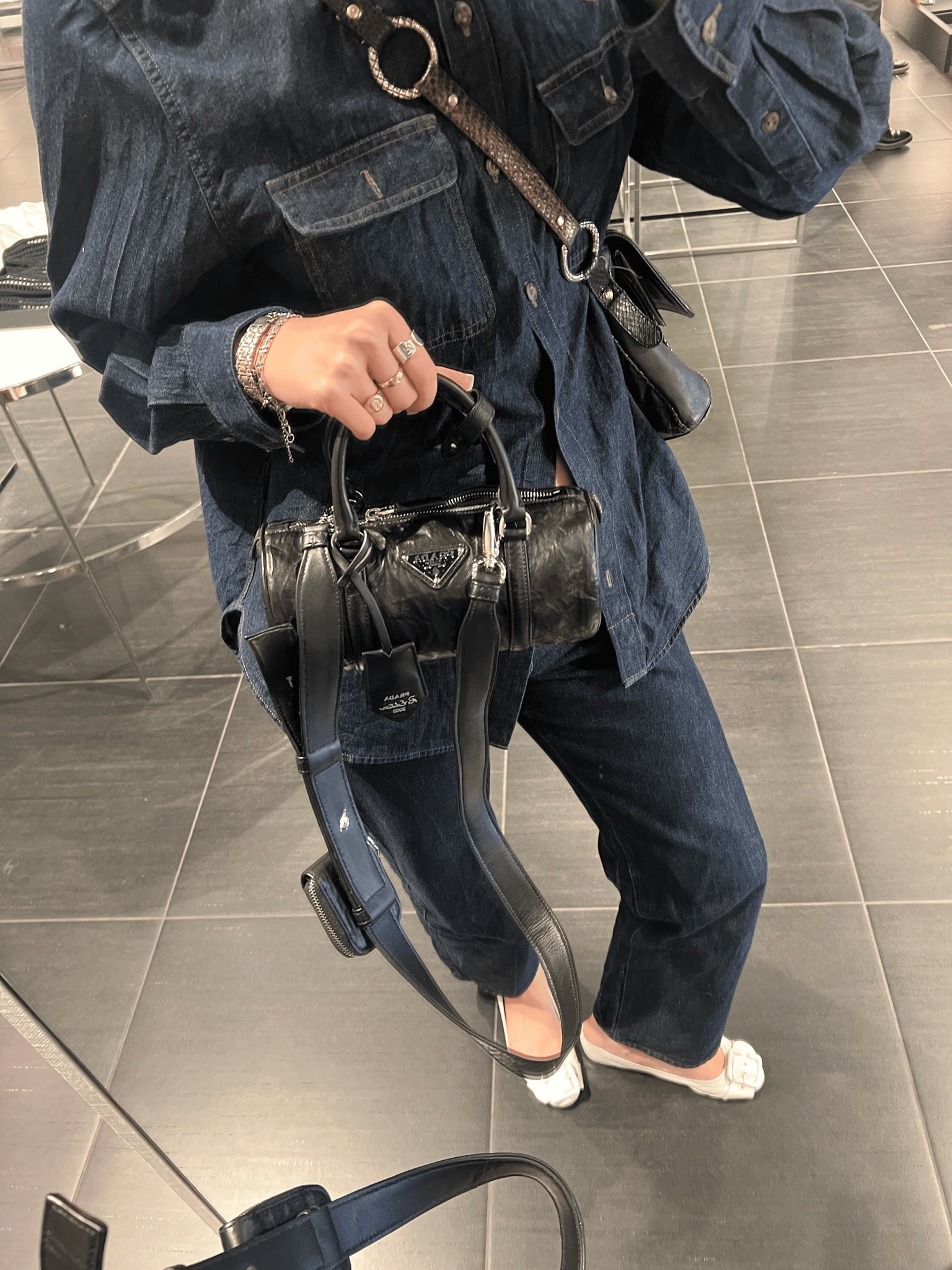 Prada czarna torebka na ramię 1BA339Prada