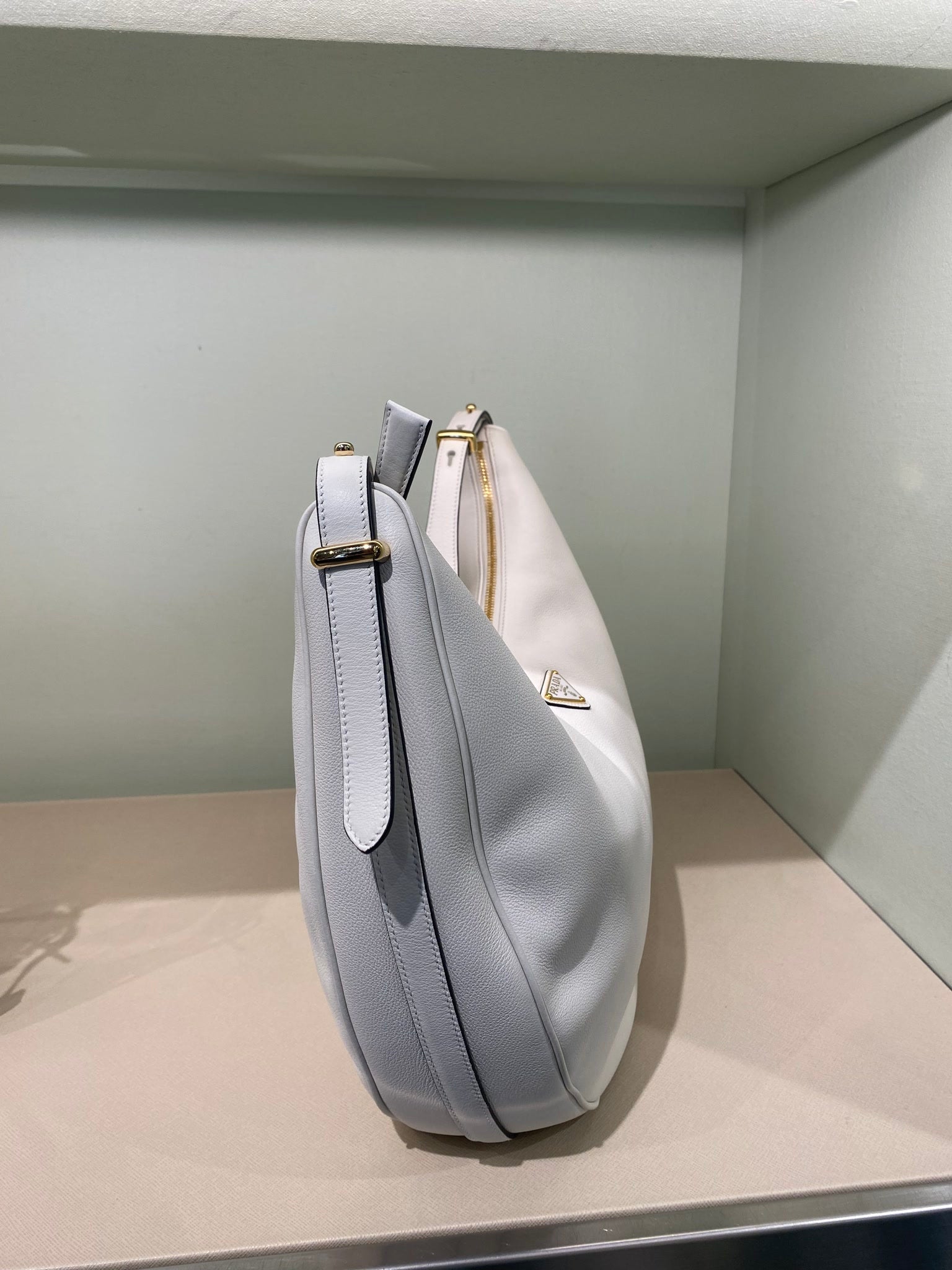 Prada Damska torba na ramię biała 1BC218Prada